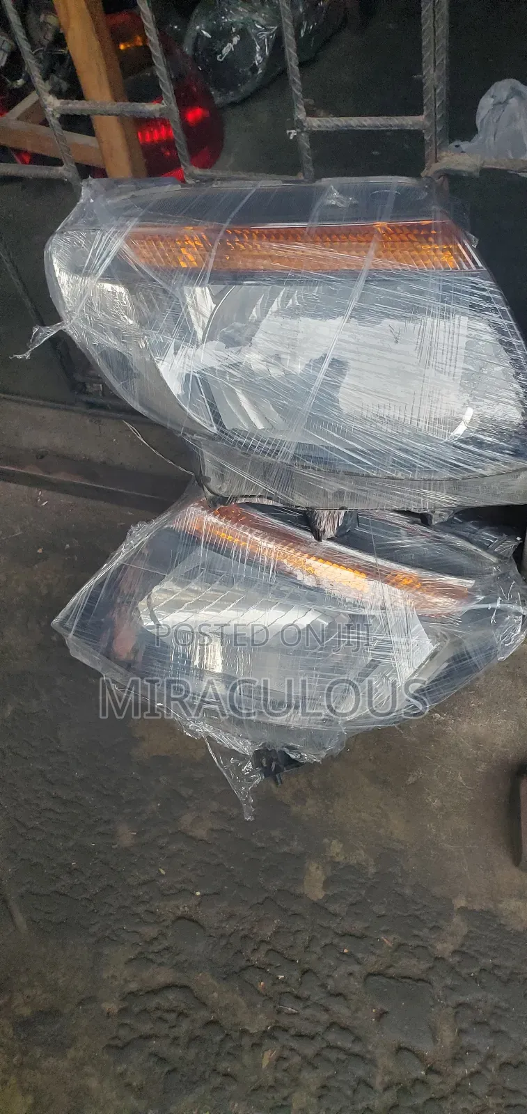 Headlight Ford Ranger 2012 Model Set