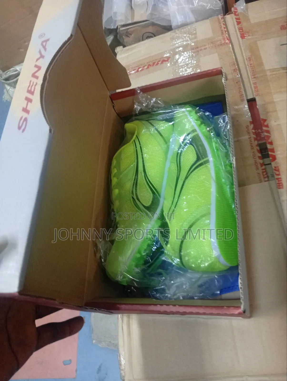 Quality Spy Shoe