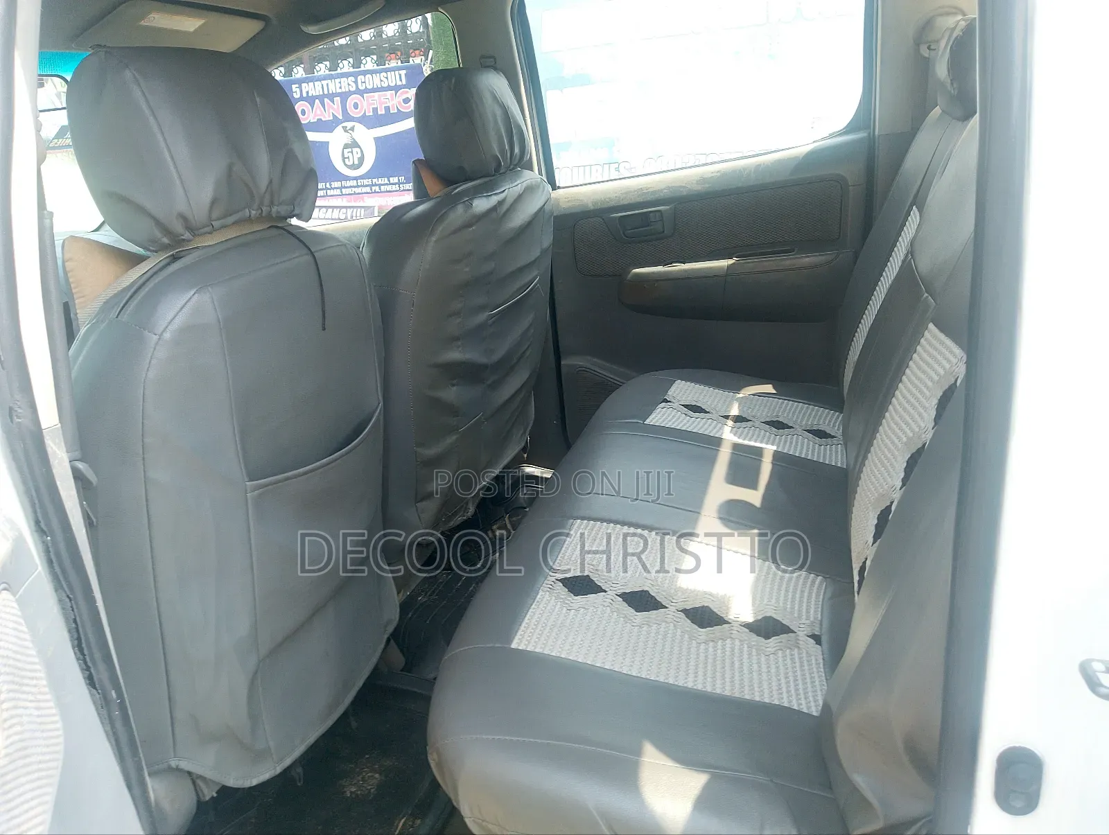 Toyota Hilux 2.5 D-4D SRX 2010 White