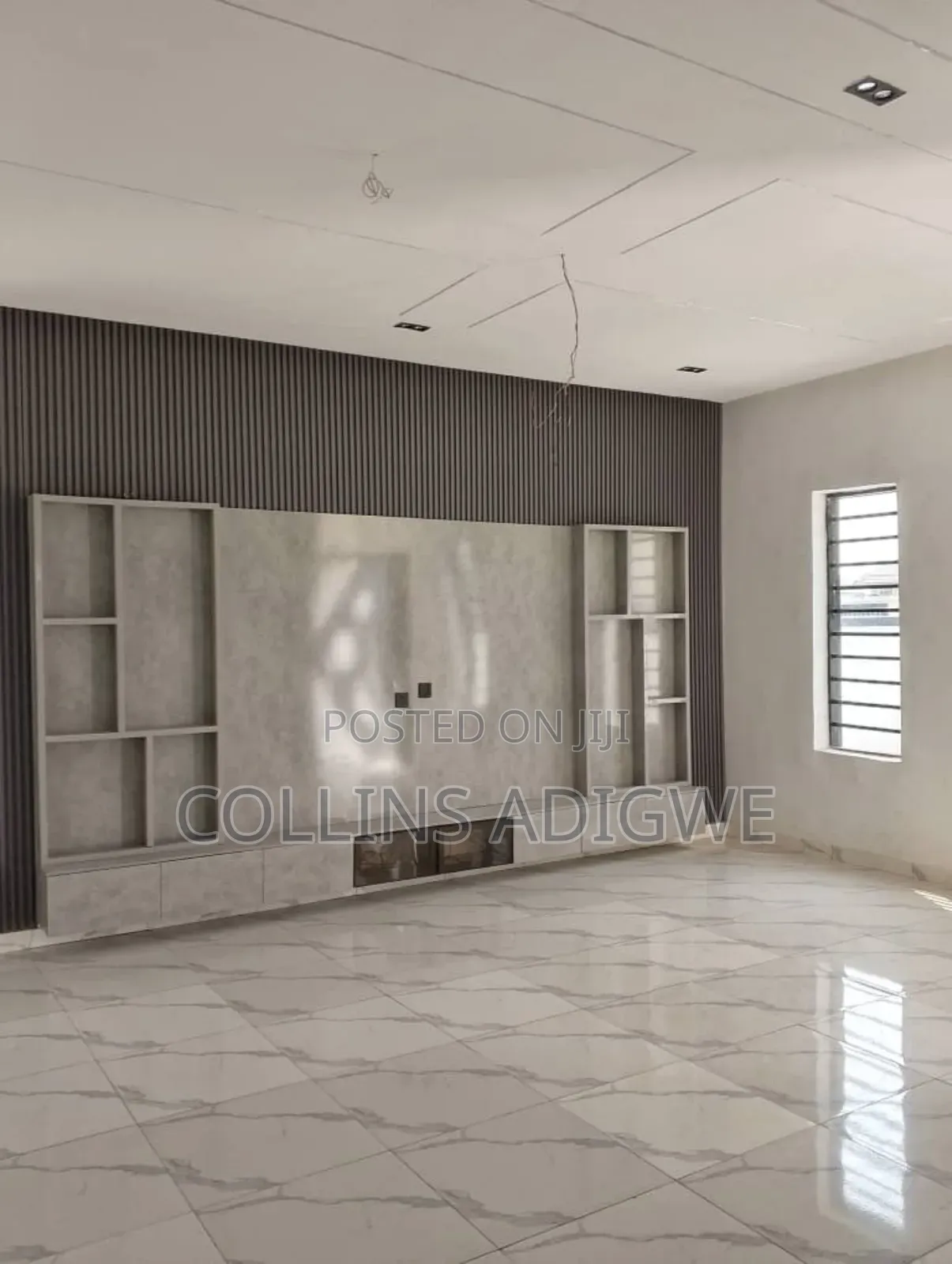 5bdrm Duplex in Call To Enter Estate for sale