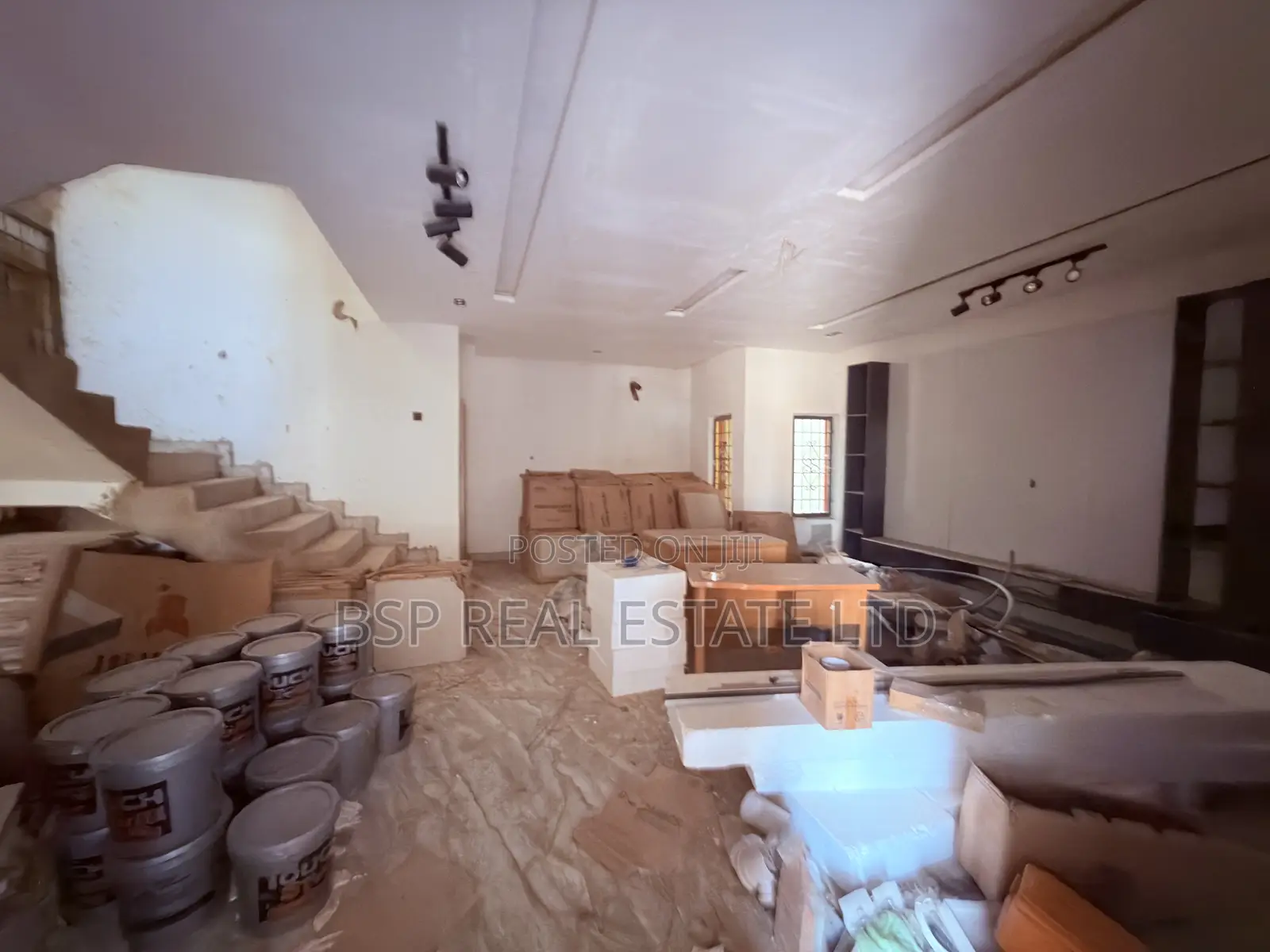 4bdrm Duplex in Kado for sale