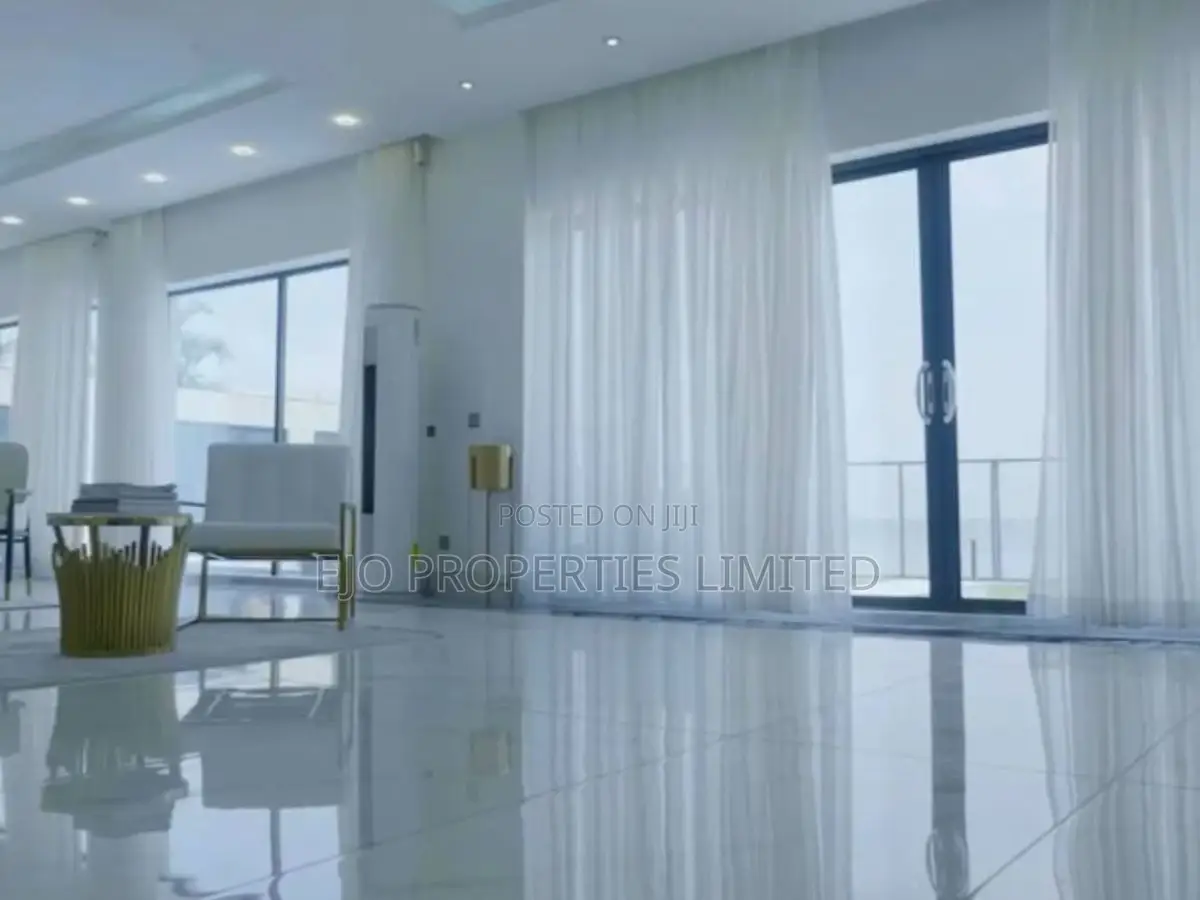 Furnished 5bdrm Mansion in Banana Island for sale