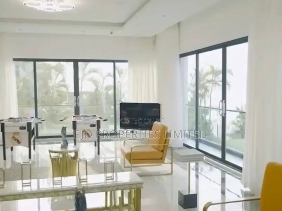 Furnished 5bdrm Mansion in Banana Island for sale