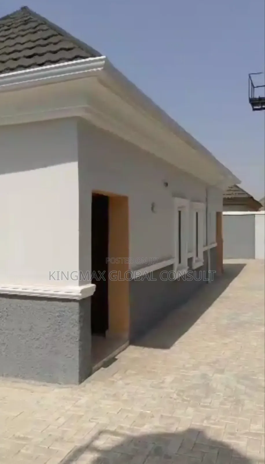 3bdrm Bungalow in Gwarinpa Abuja for sale