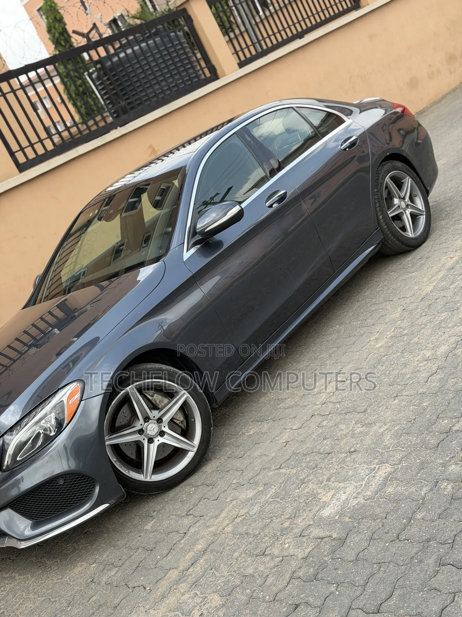 Mercedes-Benz C300 Sport 4dr AWD 4Matic Sedan (2.0L 4cyl 7A) 2015 Gray