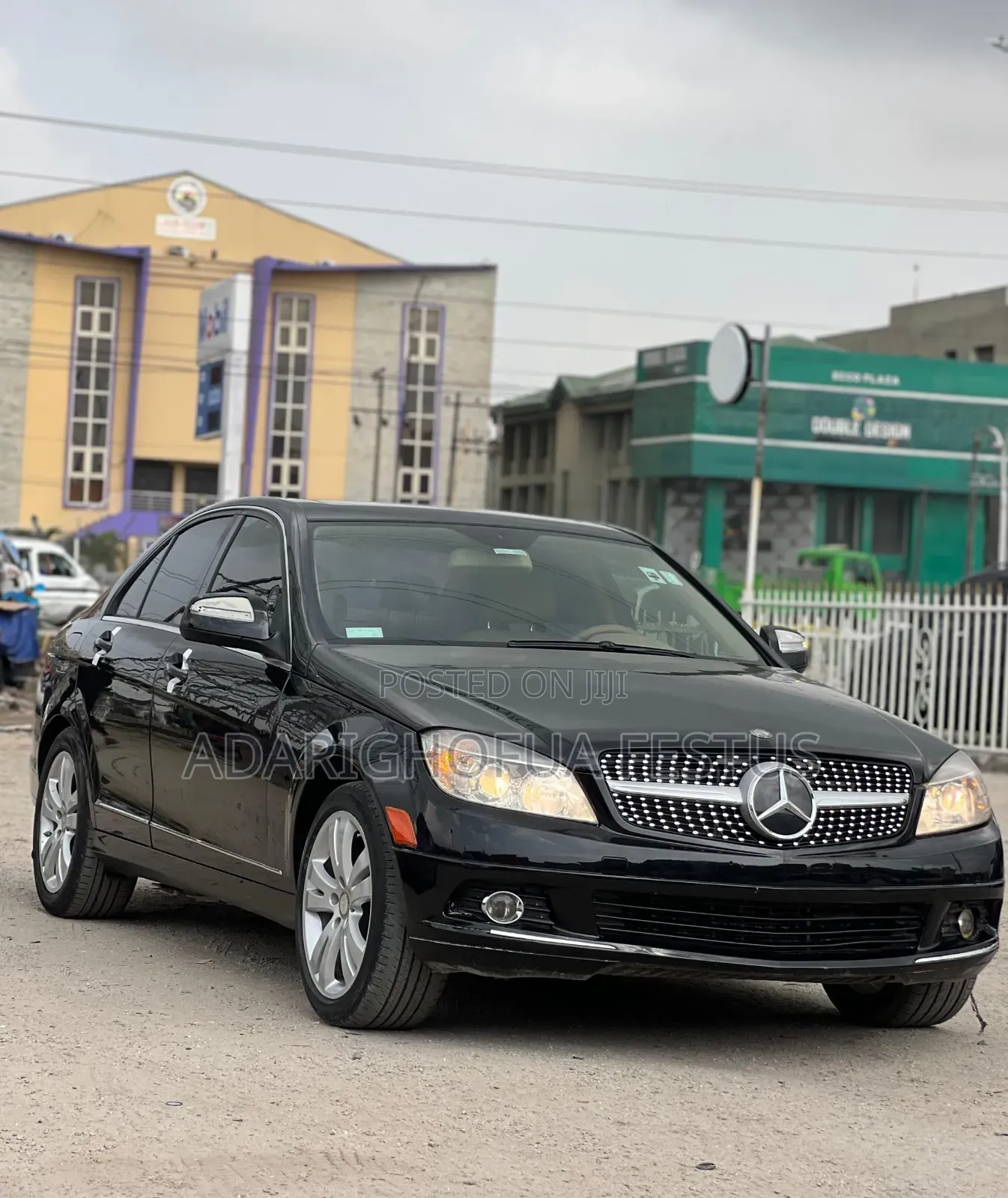 Mercedes-Benz C300 2010 Black