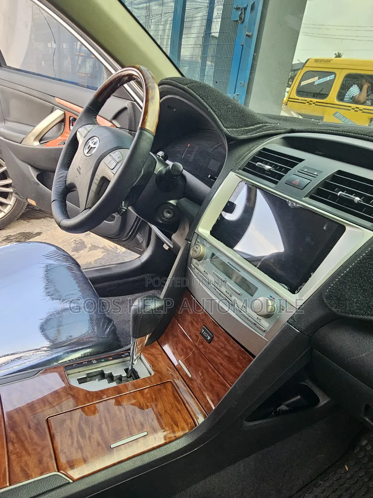 Toyota Camry 2009 Gray
