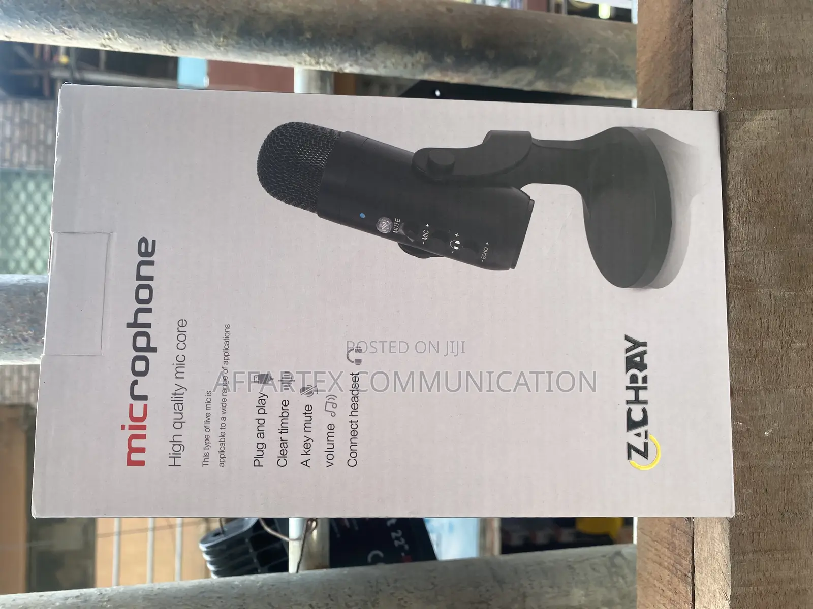 Microphone