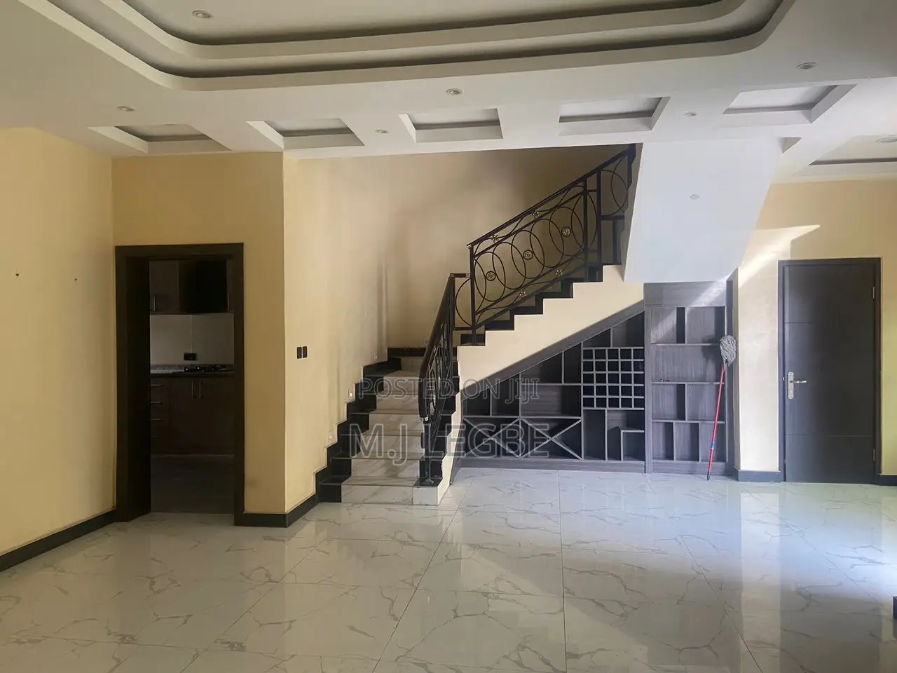 4bdrm Duplex in Walton Gate, Sangotedo for sale