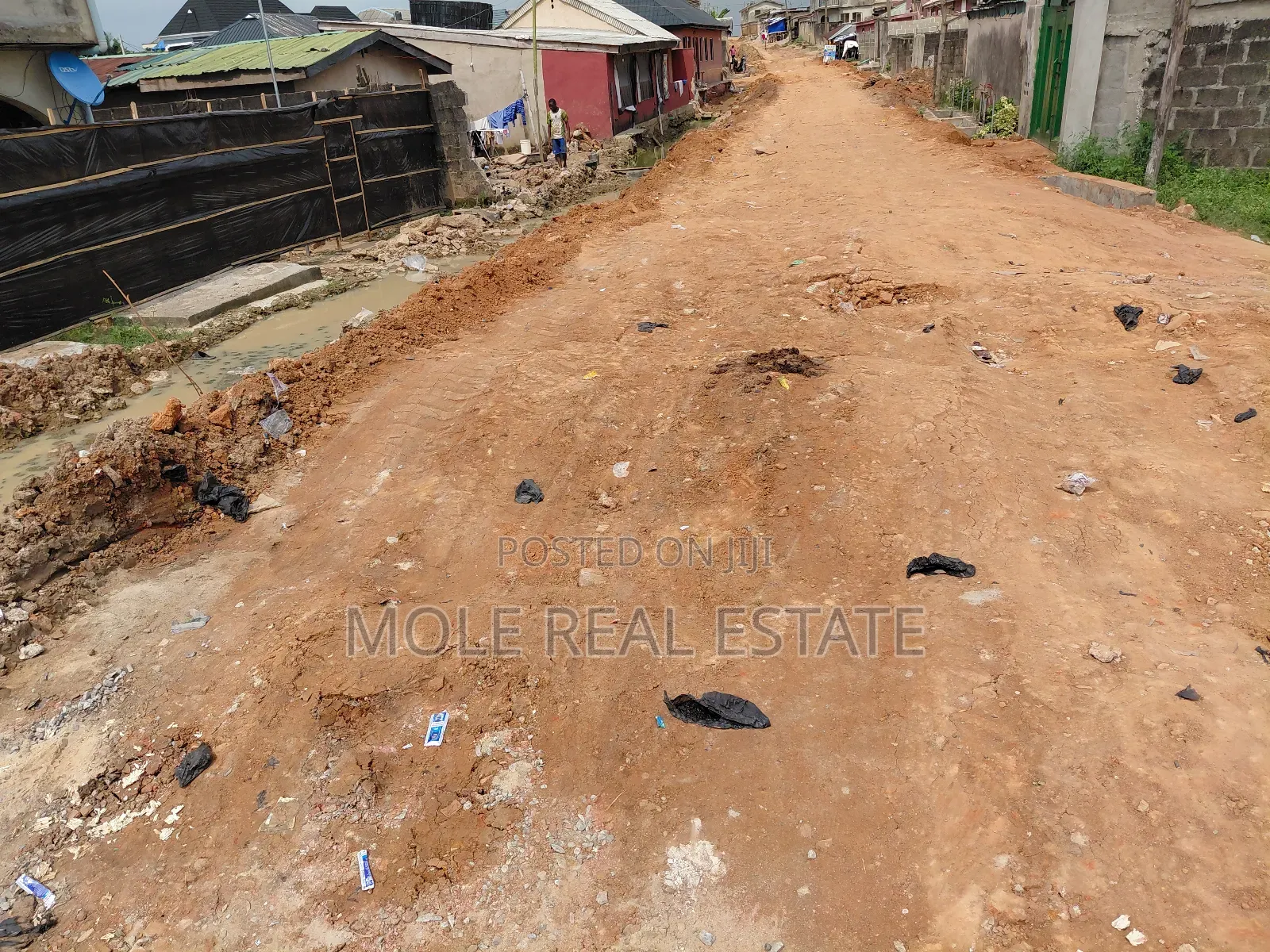Distress Half Plot Ijegemo by Bustop Prime Location