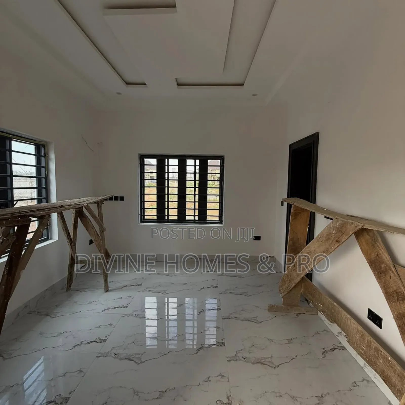 4bdrm Duplex in Dantata Estate Fo1, for sale