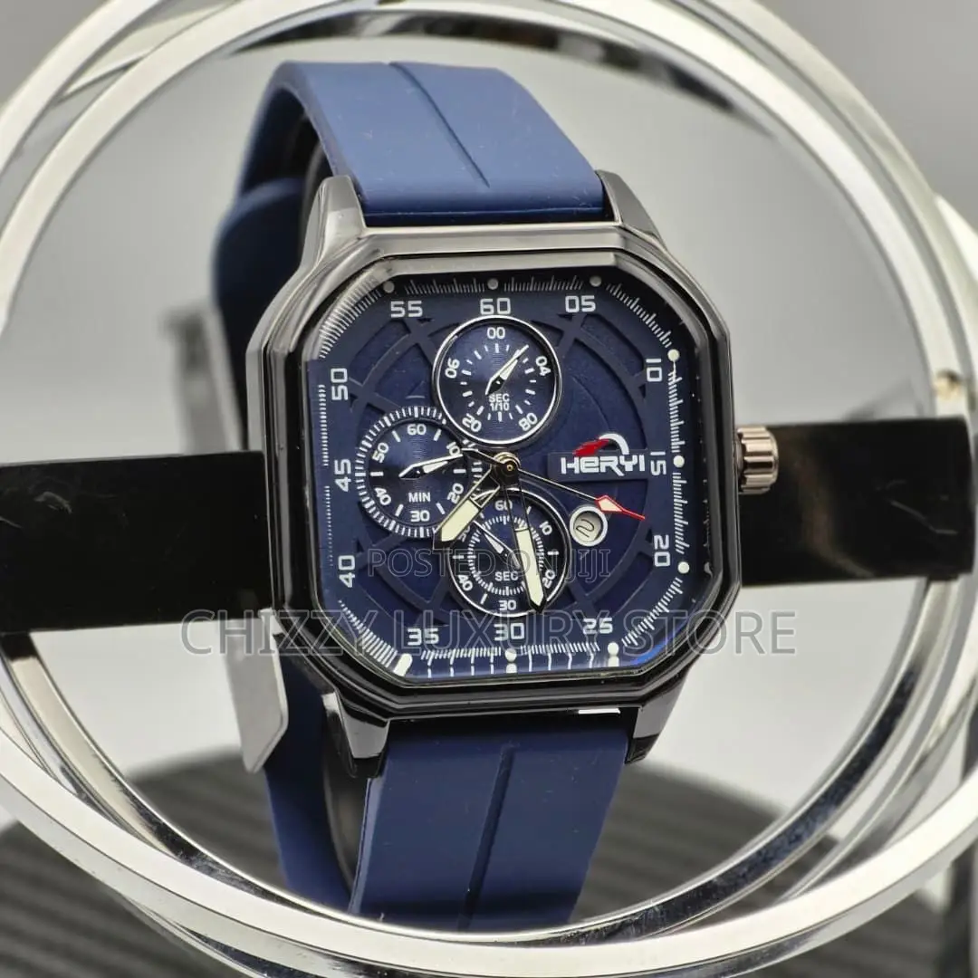 Heryi Quality Luxury Men Rubber Strap Wristwatch