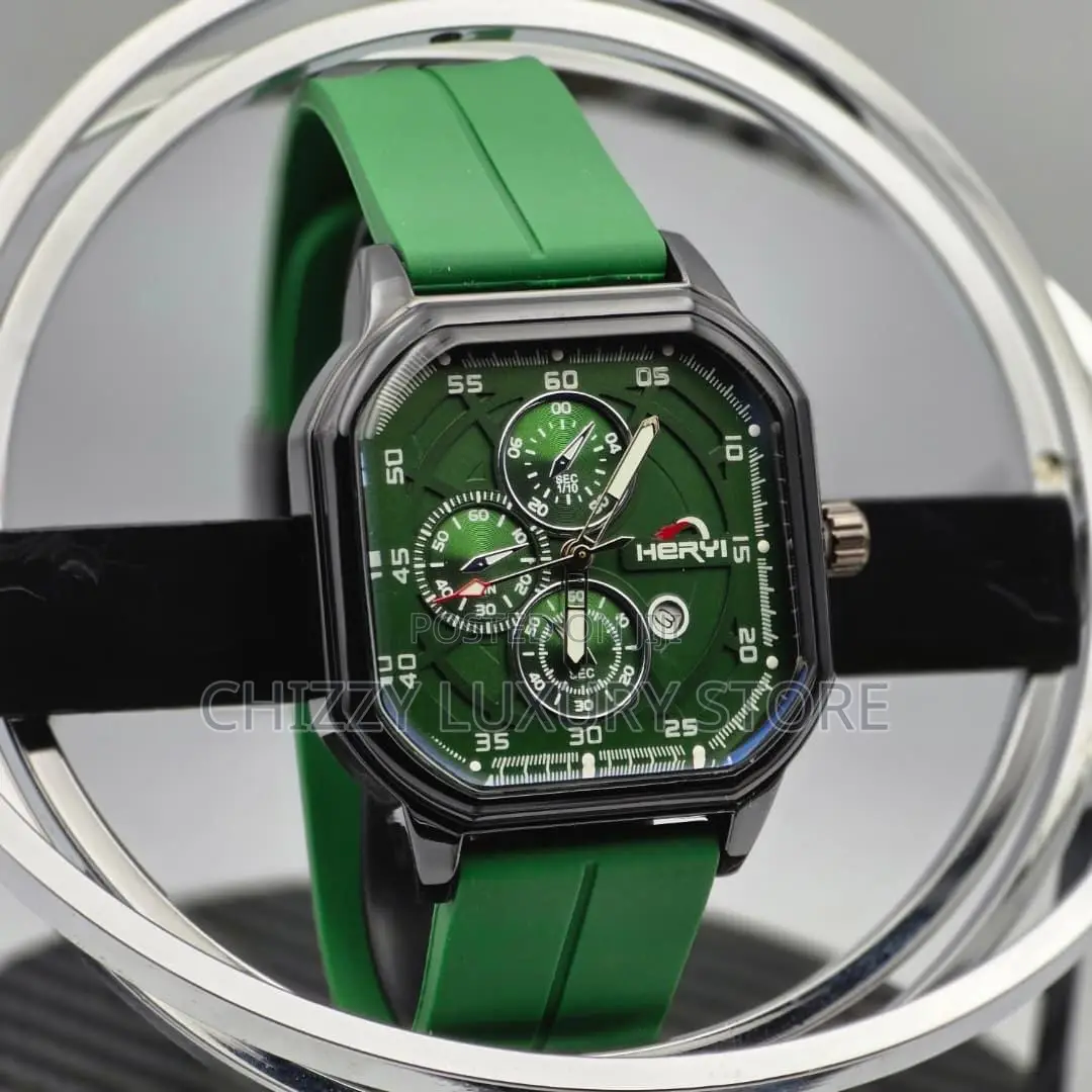 Heryi Quality Luxury Men Rubber Strap Wristwatch
