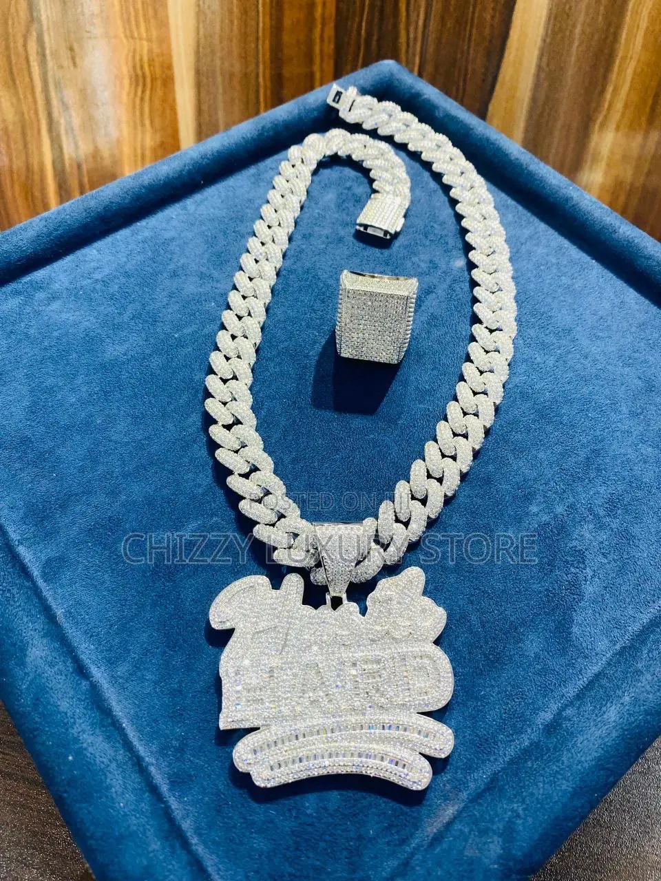 High Quality Luxury Men Chain
