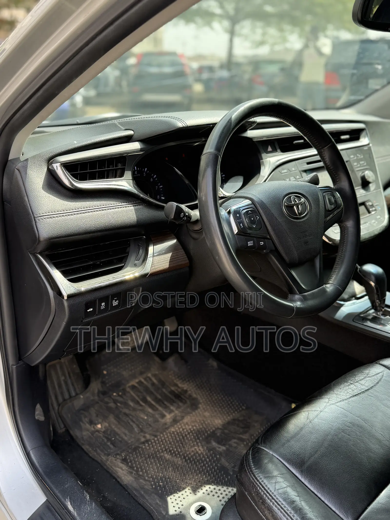 Toyota Avalon XLE Premium 4dr Sedan (3.5L 6cyl 6A) 2014 Silver