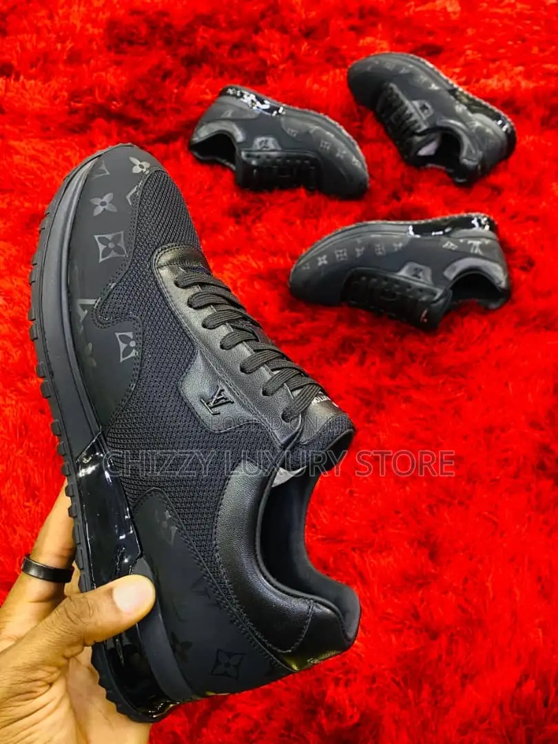 Louis Vuitton Quality Luxury Men Black Sneakers