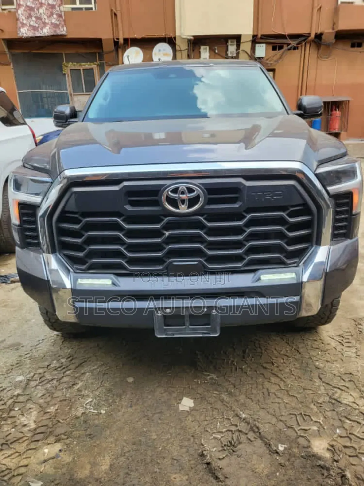 Toyota Tundra 2023 Gray