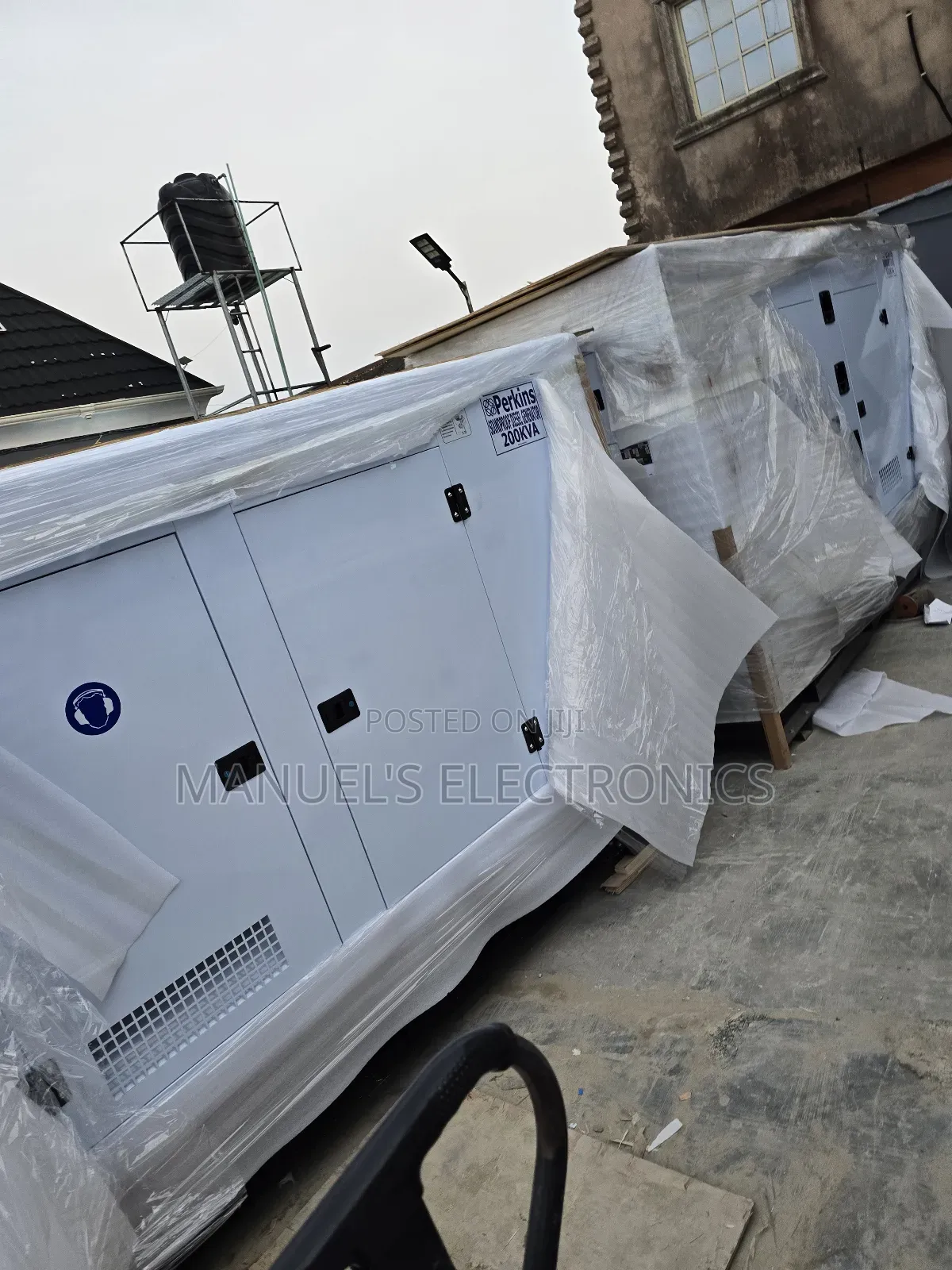 200kva Brand New Perkins Diesel Soundproof Gen 2years Wty