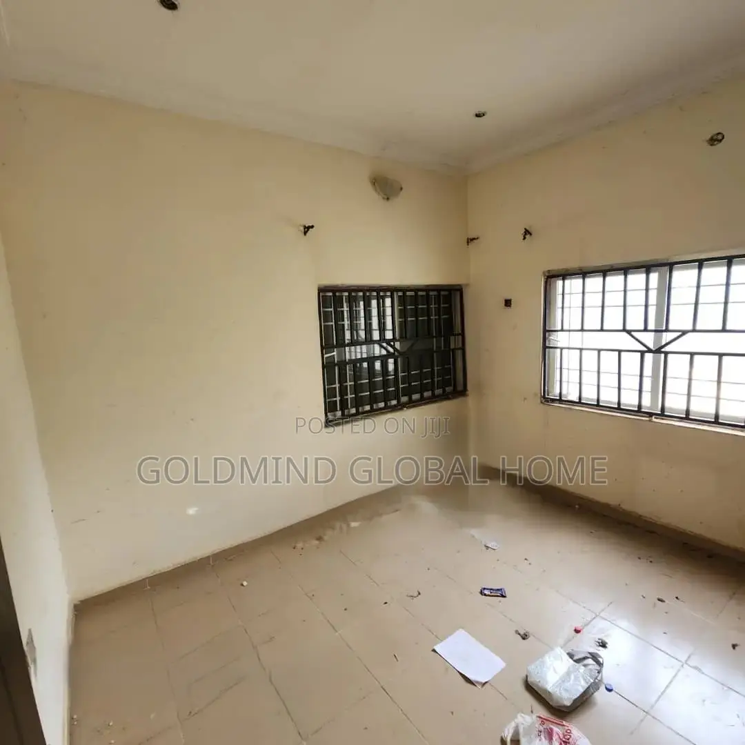 5bdrm Bungalow in Mbora for sale