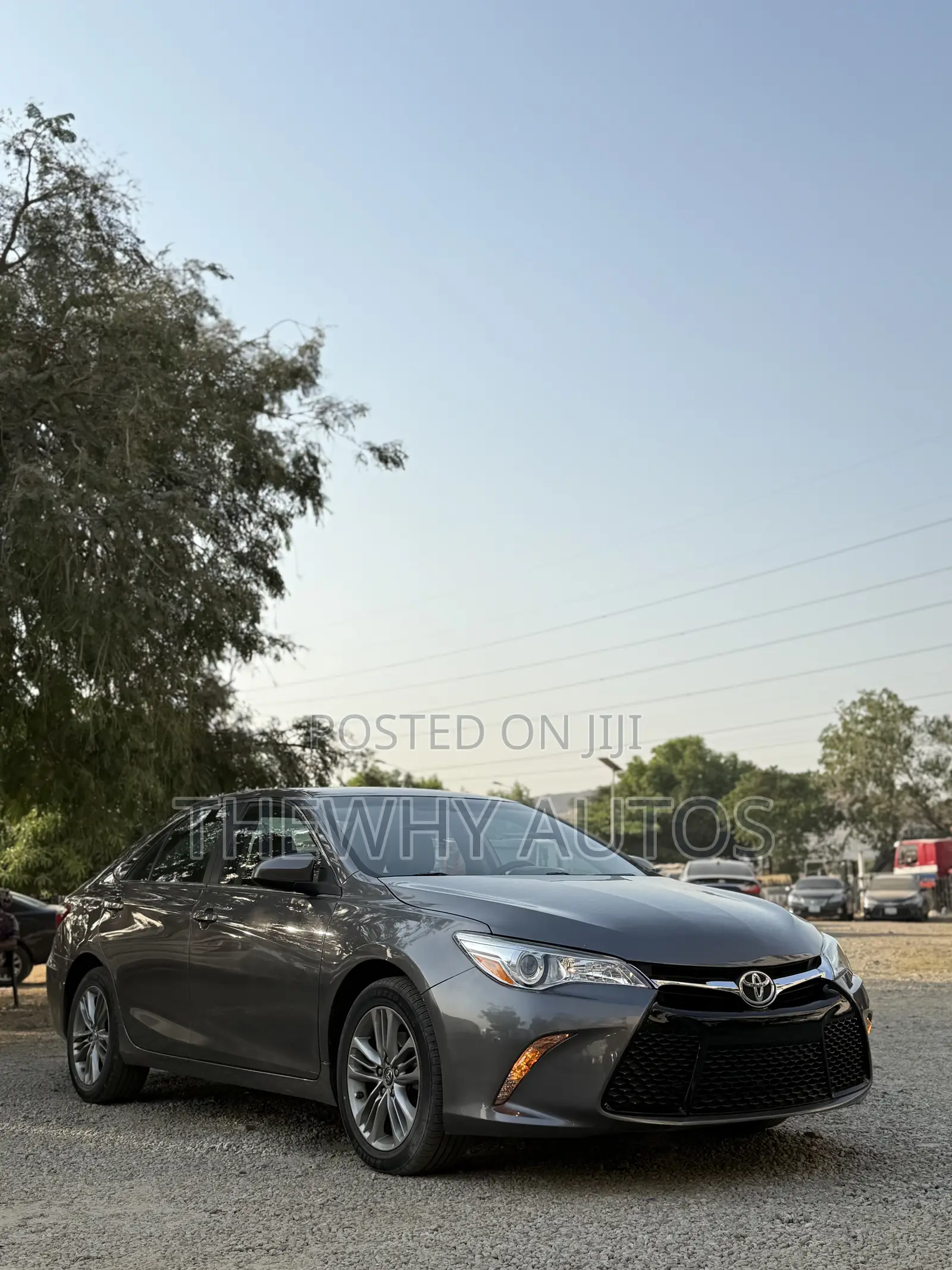 Toyota Camry SE 4dr Sedan (2.5L 4cyl 6A) 2015 Gray