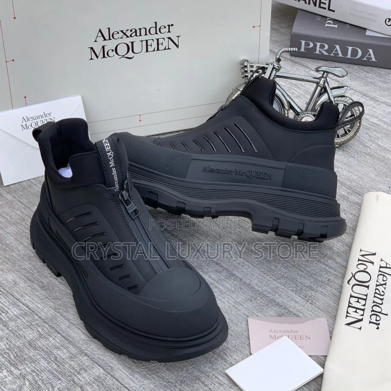 Alexander McQueen Quality Luxury Men Sneakers