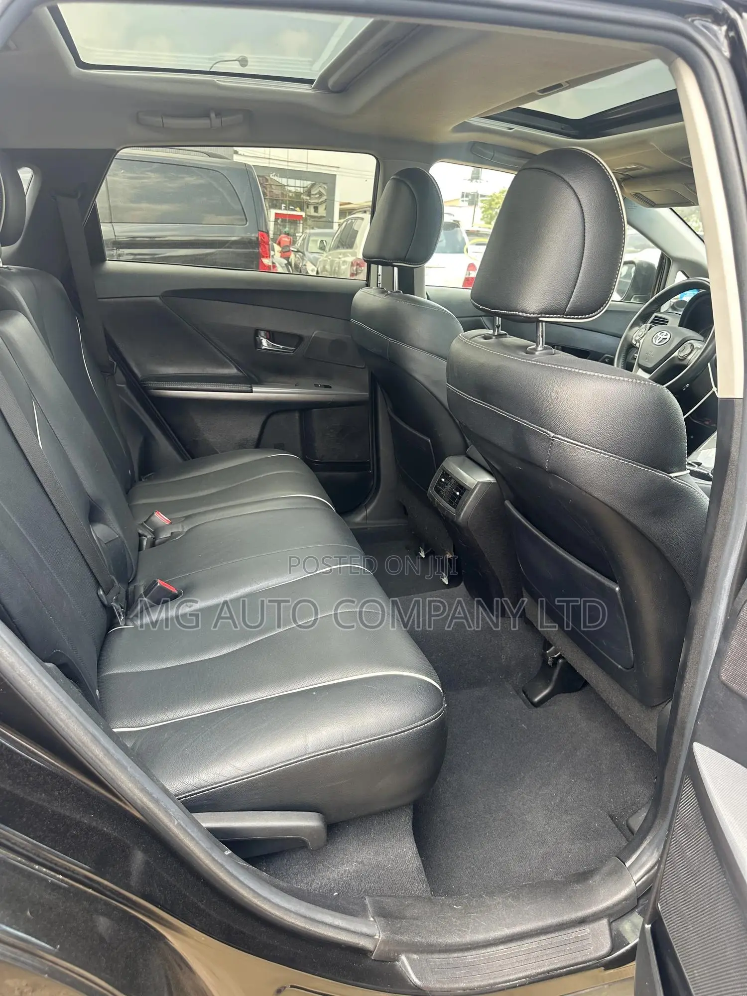 Toyota Venza XLE 4dr Wagon AWD (3.5L 6cyl 6A) 2015 Black