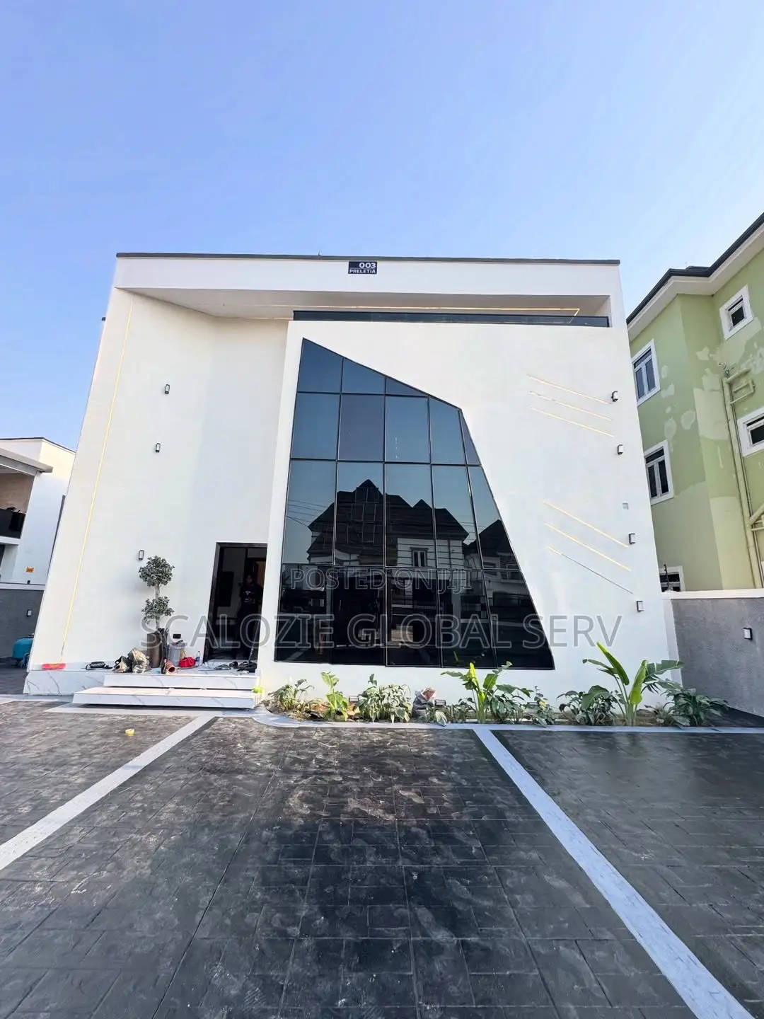 Furnished 5bdrm Duplex in Eliozu Eneka Link for sale