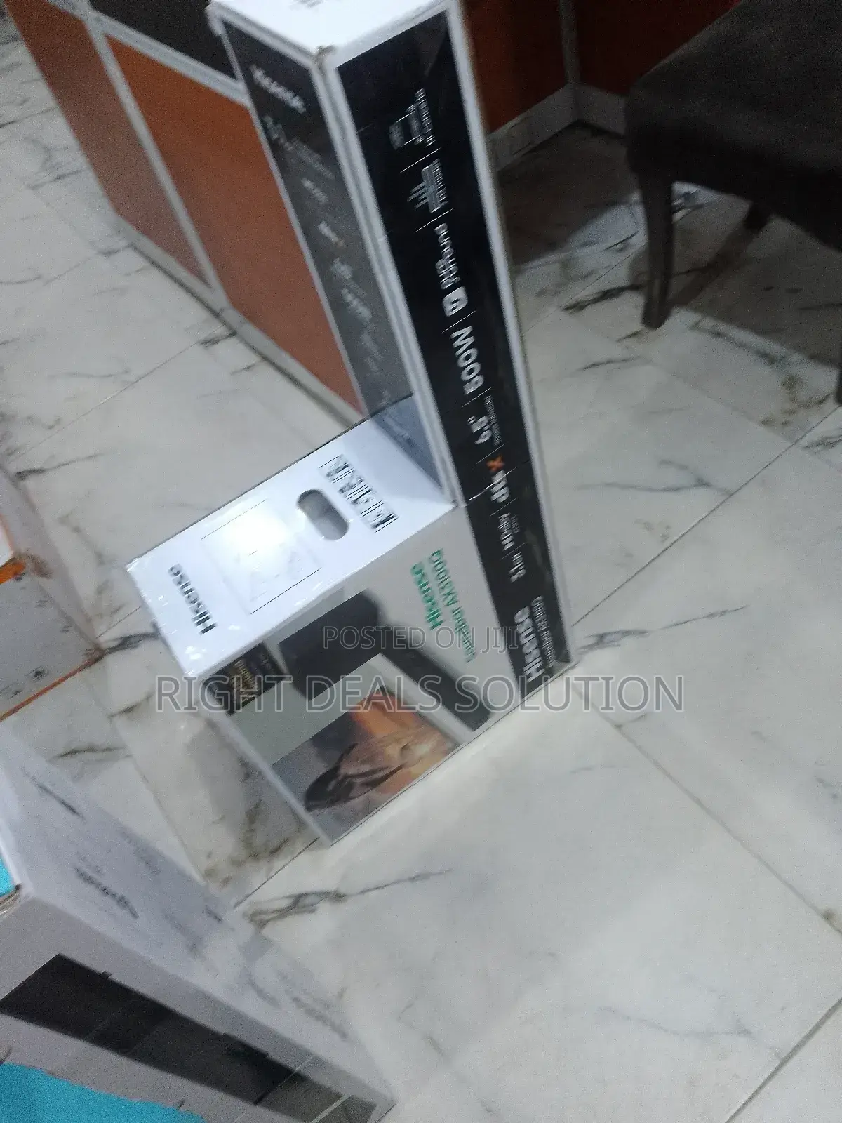 Astonishing Audio for Your Budget: Hisense 5.1.2 Soundbar (500w)