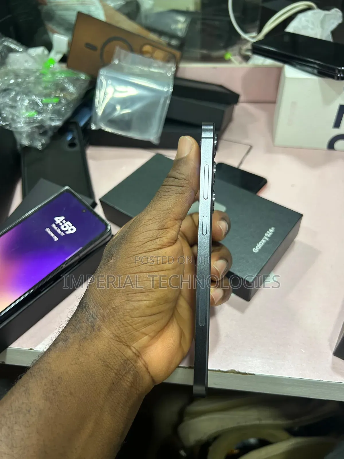 Samsung Galaxy S24 Plus 256 GB Gray