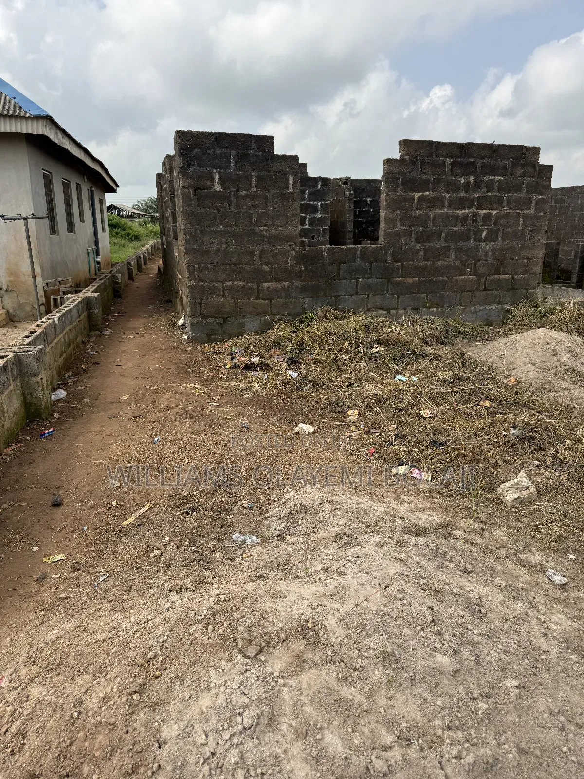 1 Full Plot of Land With 2 Uncompleted Room and Parlor Self Contain