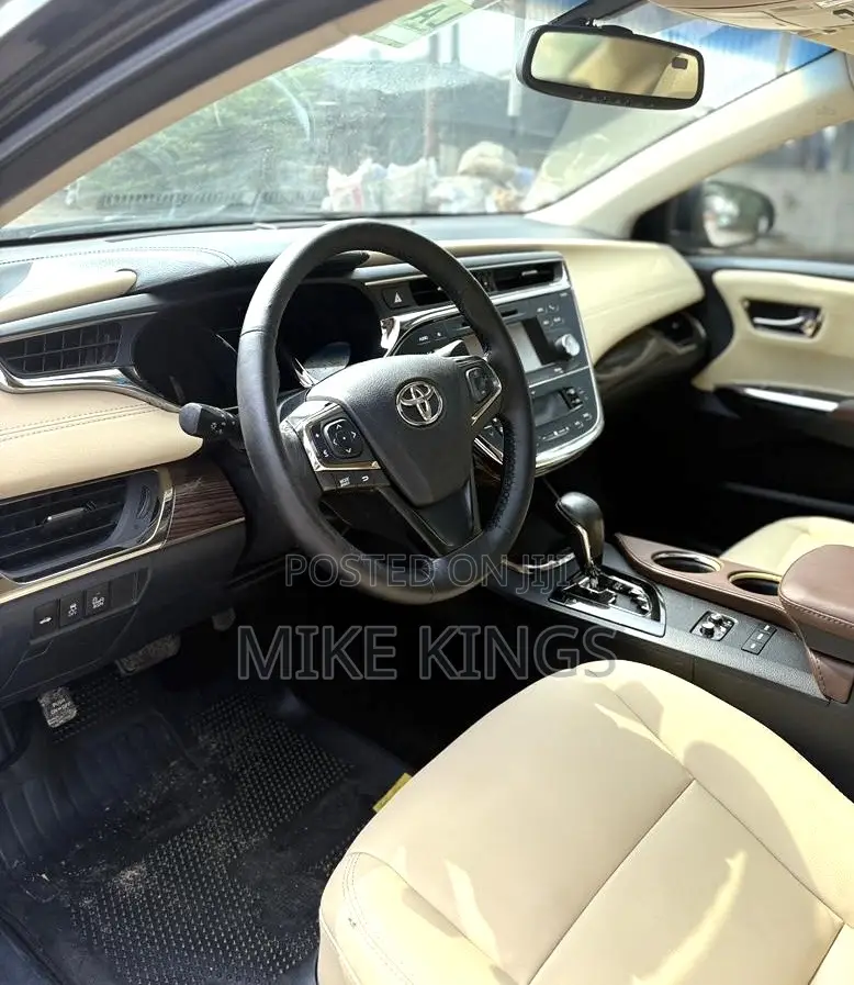 Toyota Avalon 2014 Black