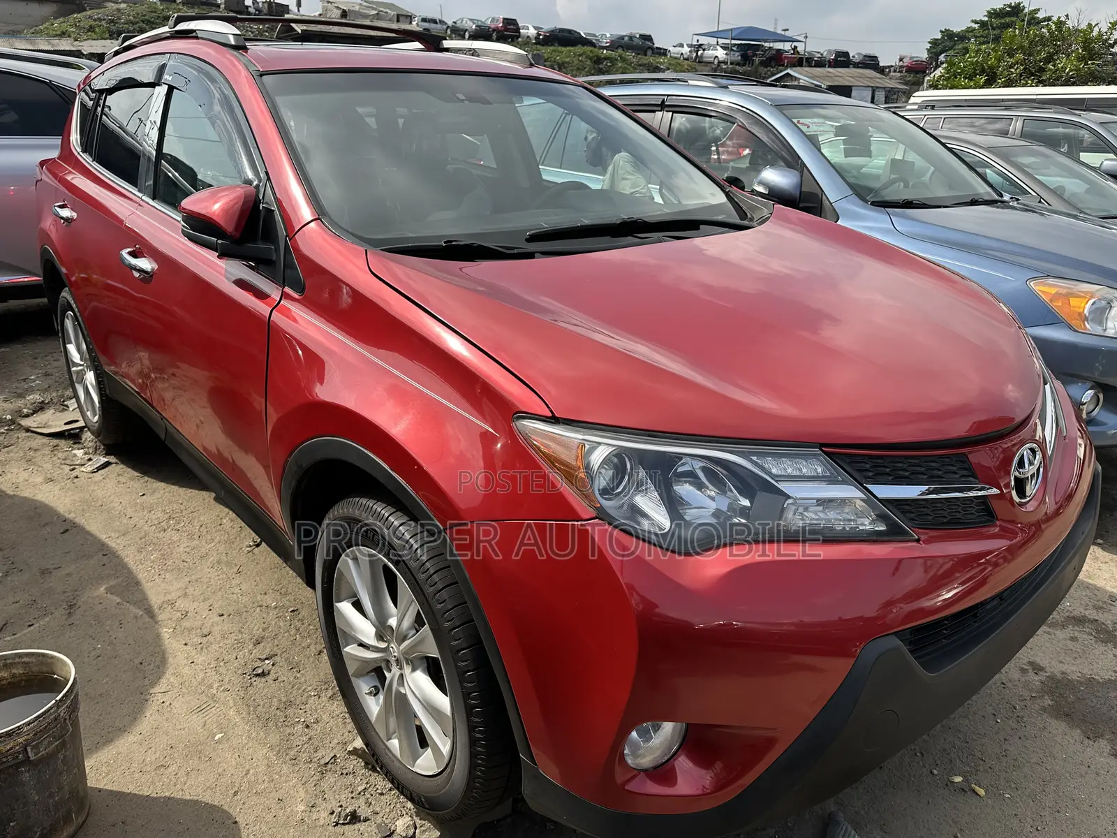 Toyota RAV4 Limited 4dr SUV (2.5L 4cyl 6A) 2015 Red