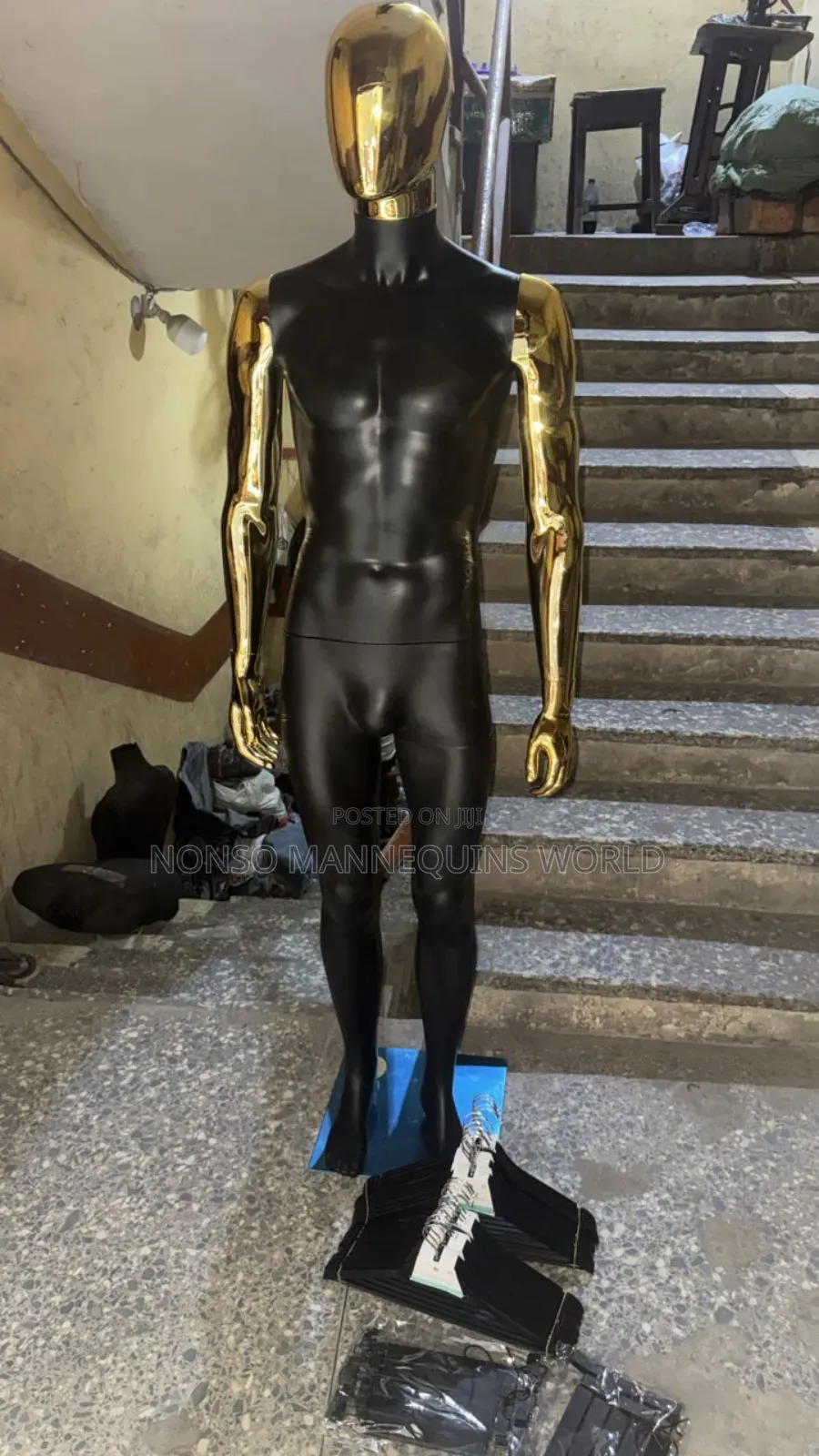 Black And Gold Chrome Male Faceless Mannequin