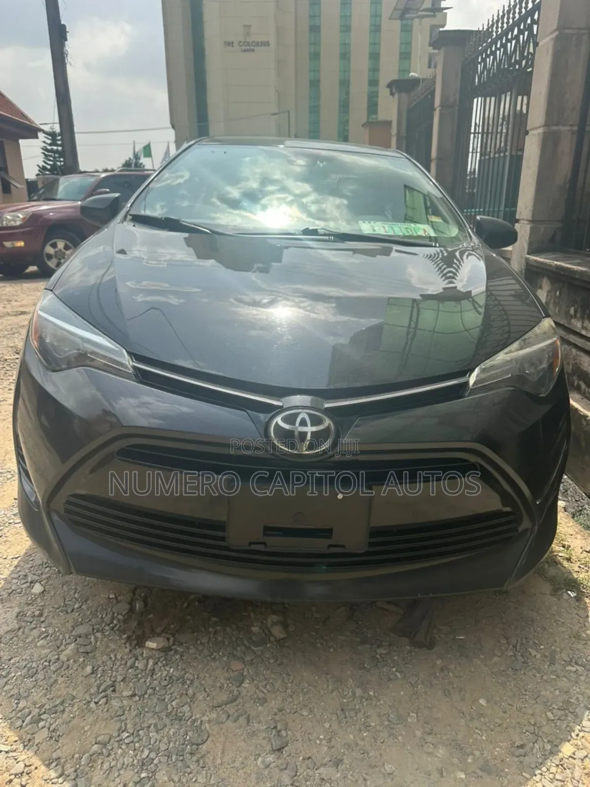 Toyota Corolla LE Eco (1.8L 4cyl 2A) 2018 Black