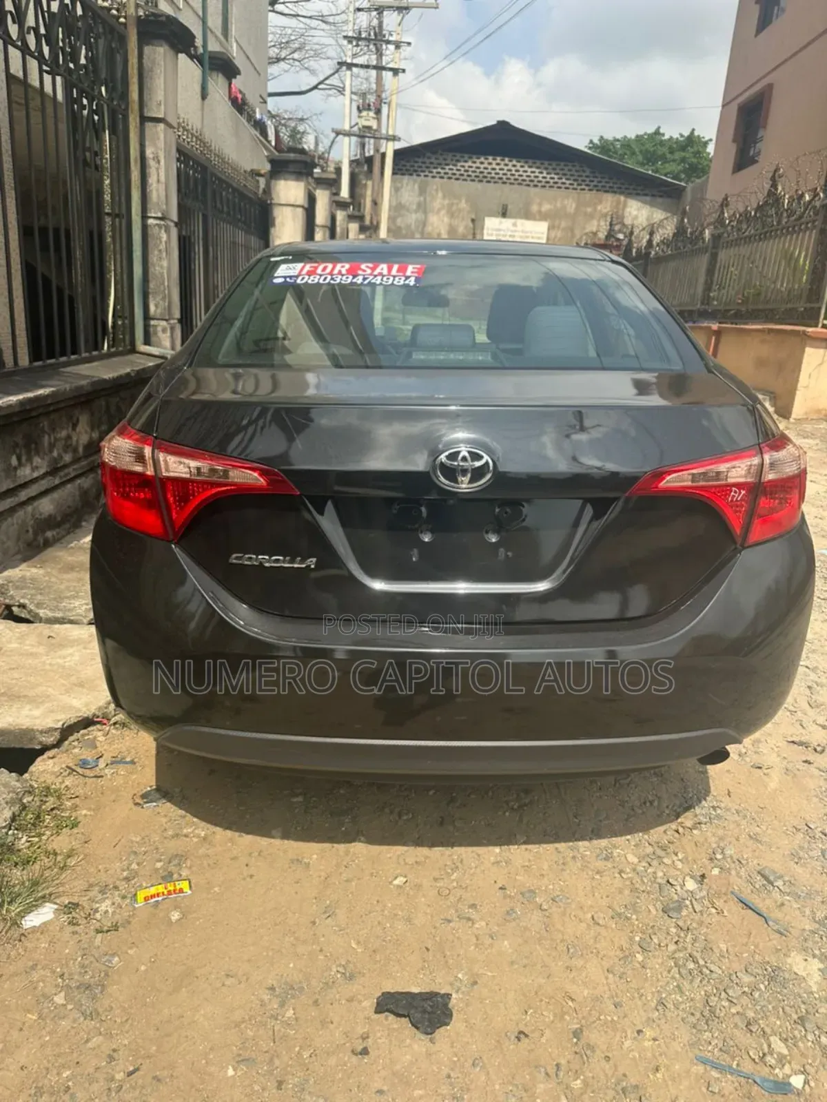 Toyota Corolla LE Eco (1.8L 4cyl 2A) 2018 Black