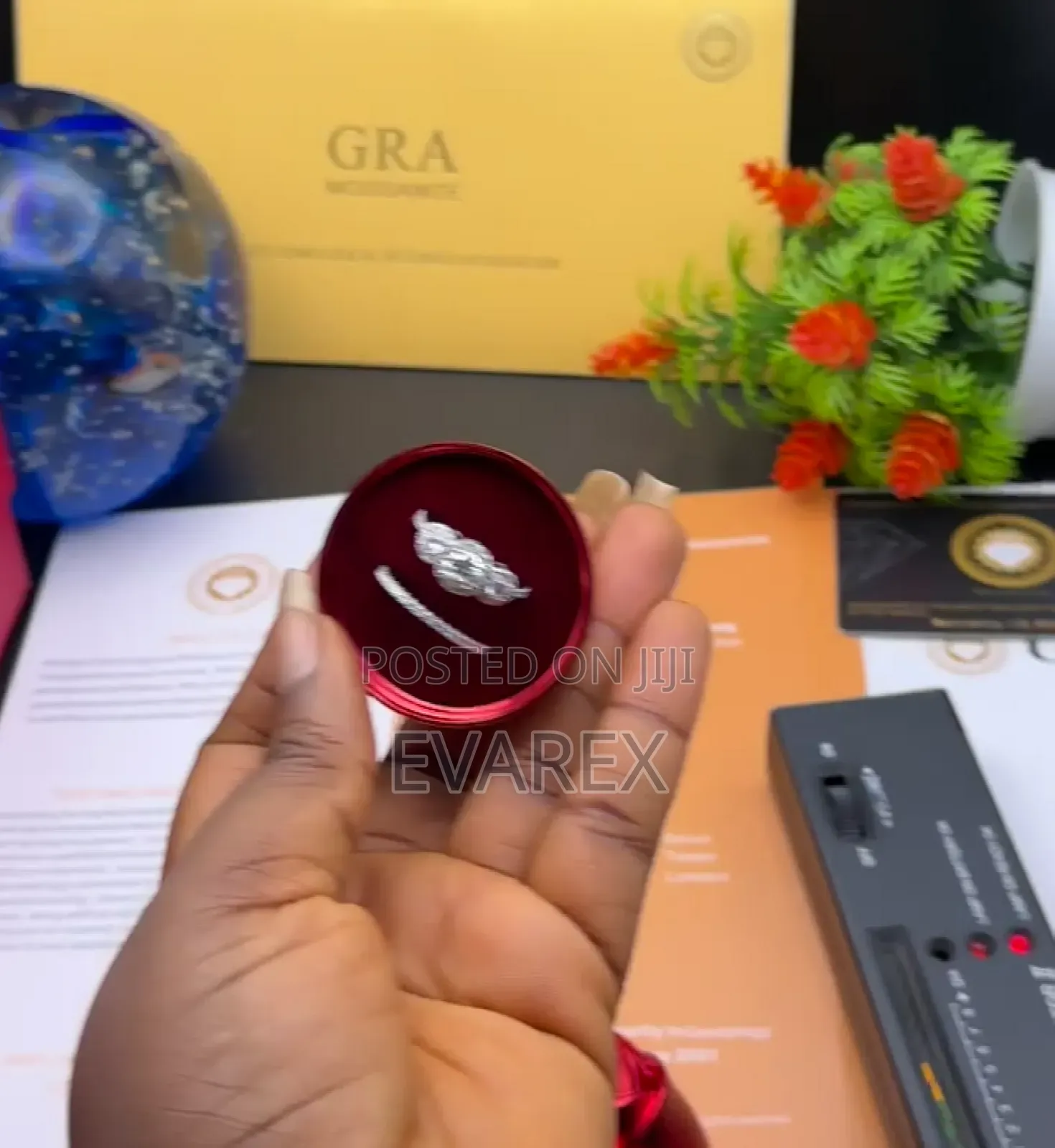 Moissanite Engagement Ring 925 Silver/VVS 100% With Gra Certificate.