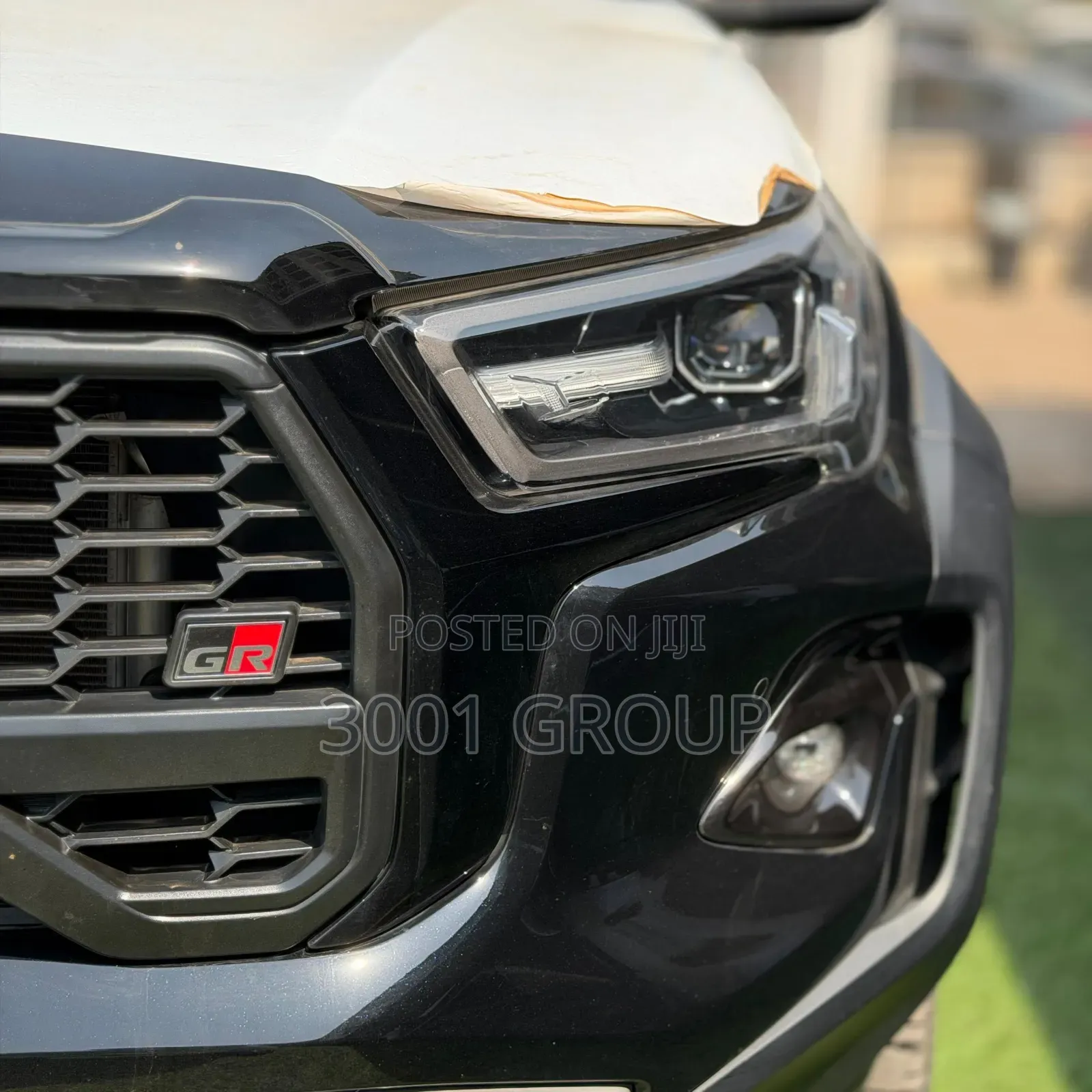 New Toyota Hilux 2025 Black