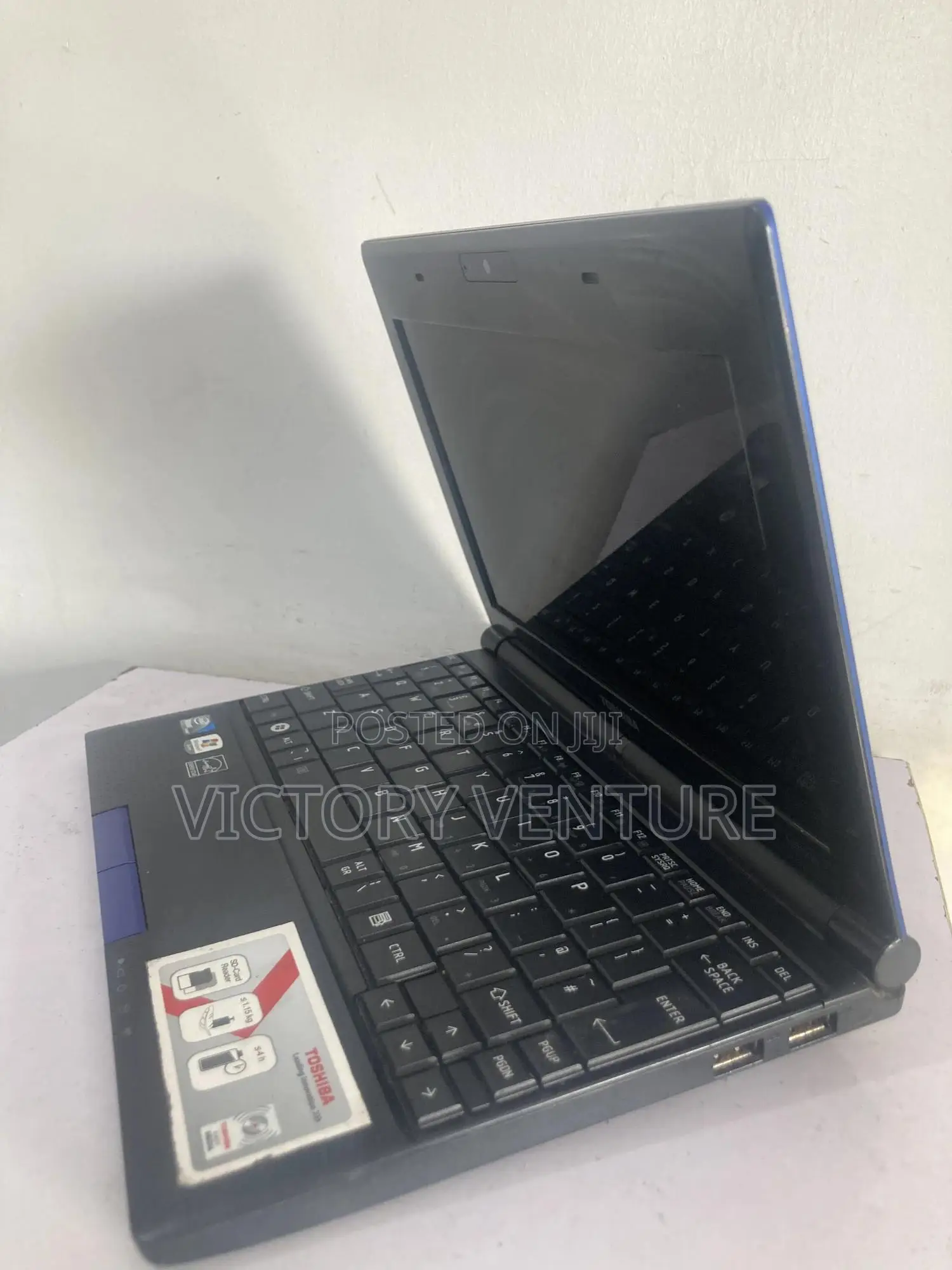 Laptop Toshiba NB510 1GB Intel Atom HDD 250GB