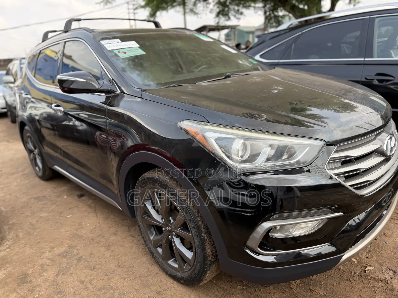 Hyundai Santa Fe SE AWD 2017 Black