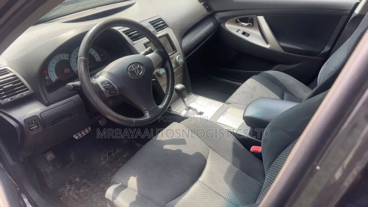 Toyota Camry SE 4dr Sedan (2.4L 4cyl 5A) 2009 Black