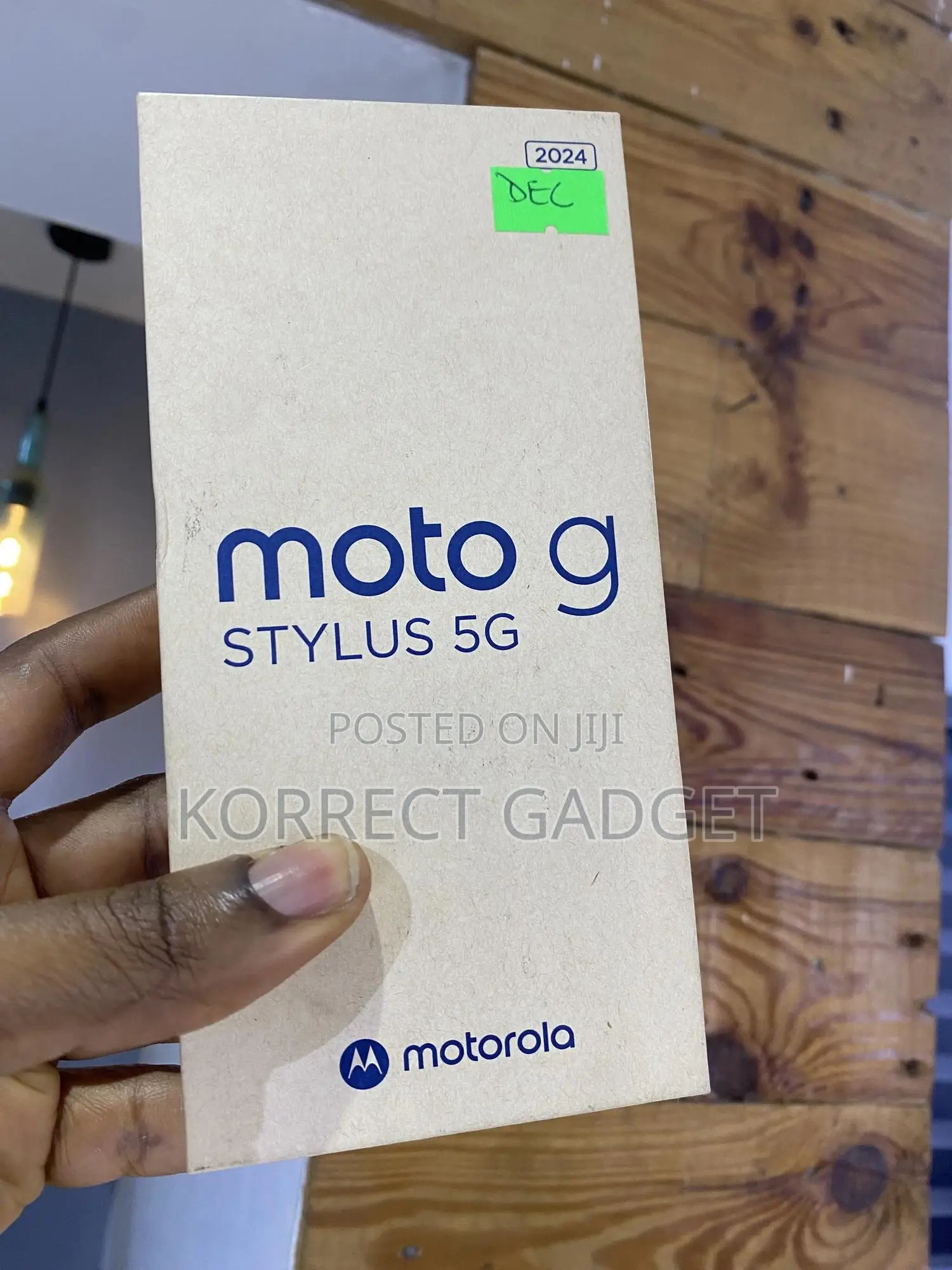New Motorola Moto G (2024) 128 GB Orange
