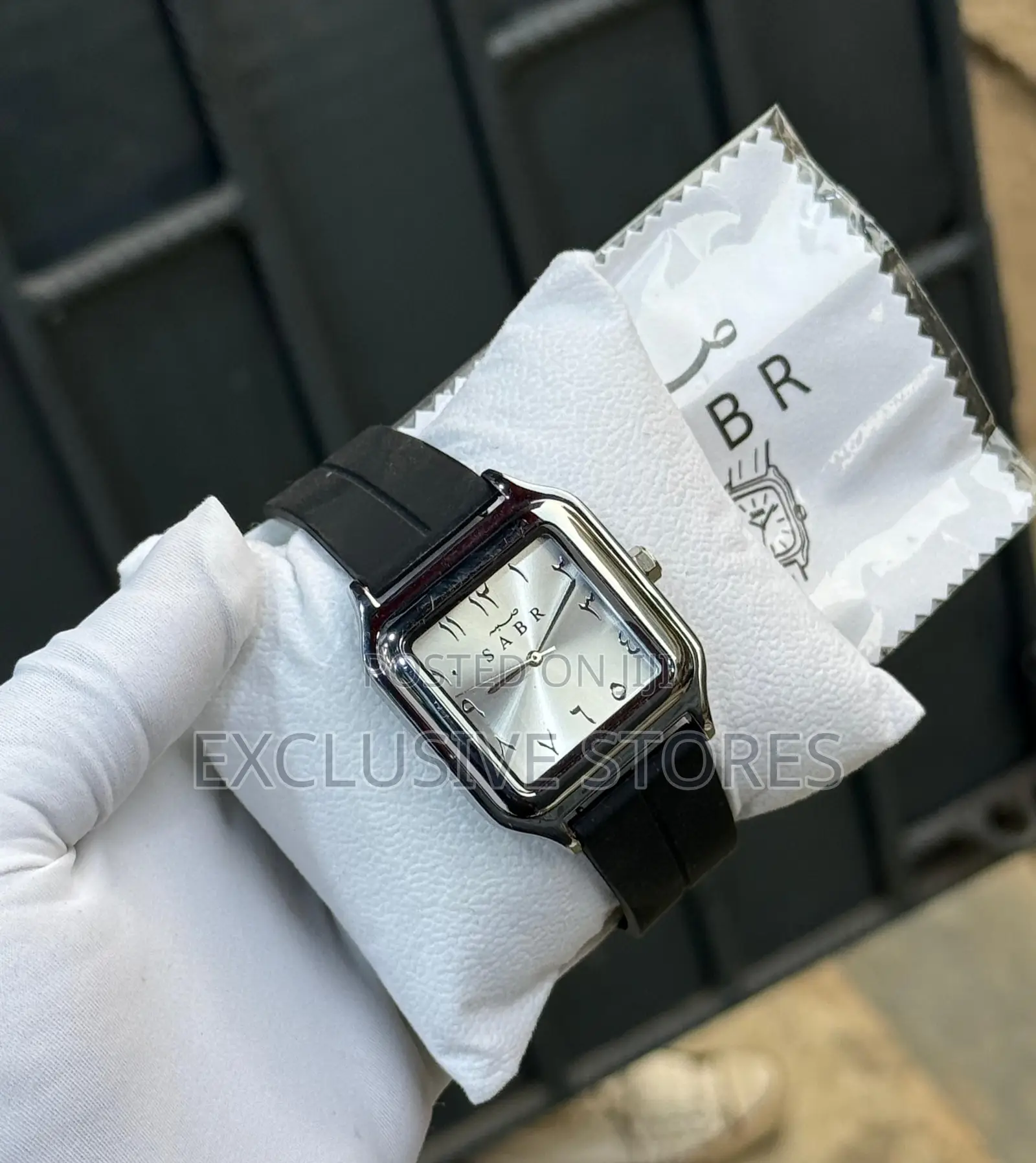 High Quality Sabr Rubber Watch
