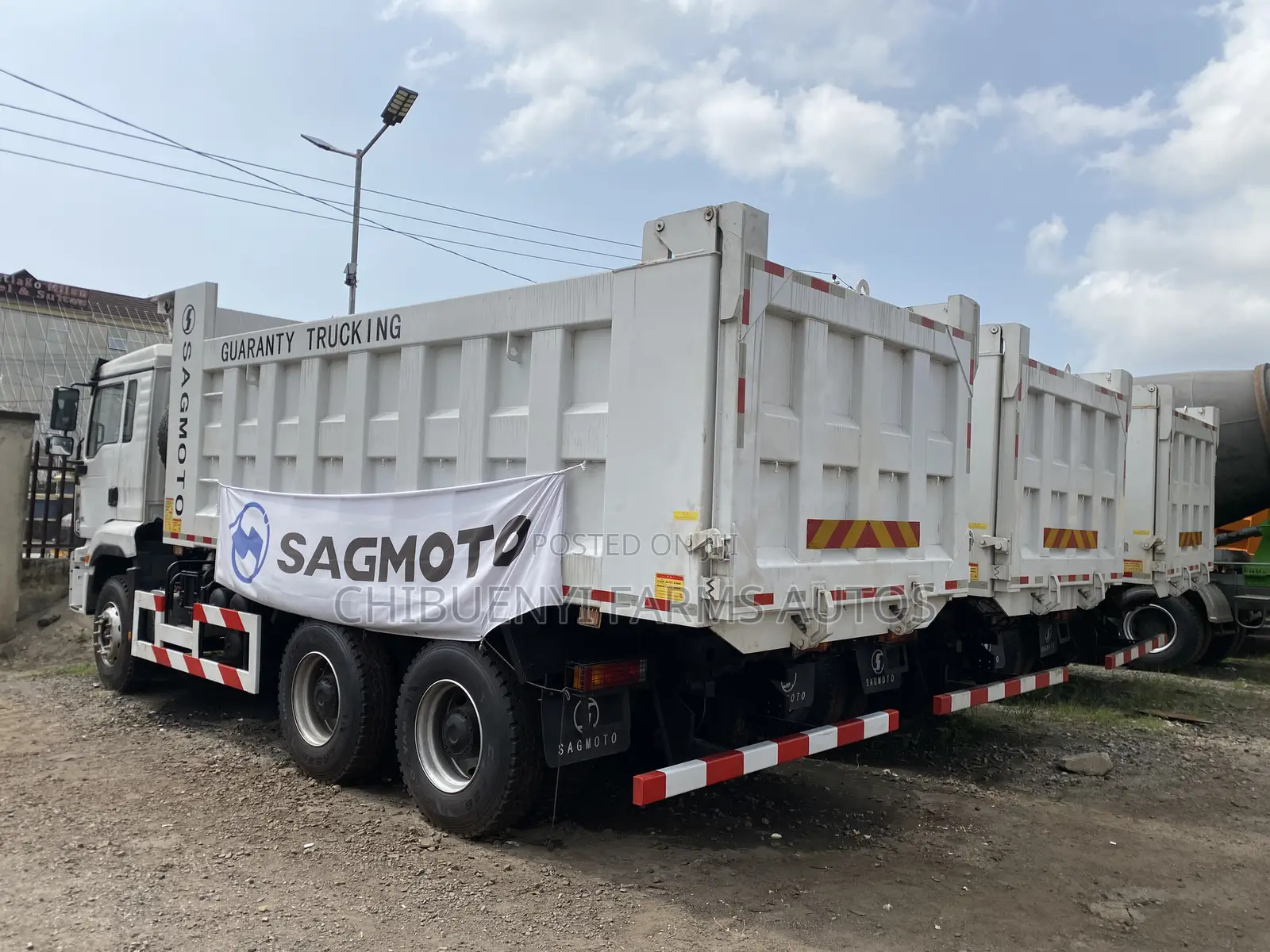 Brand New Sagmoto Tipper 10tyres (35 Tons)