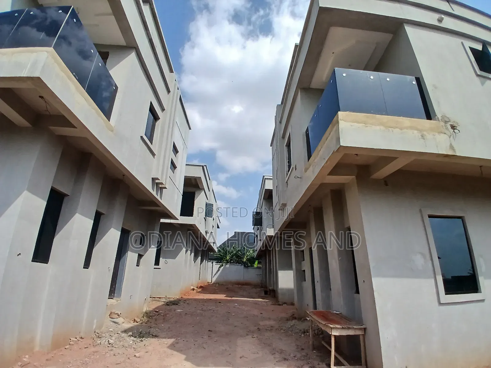 3bdrm Duplex in New Garage, Ibadan for sale