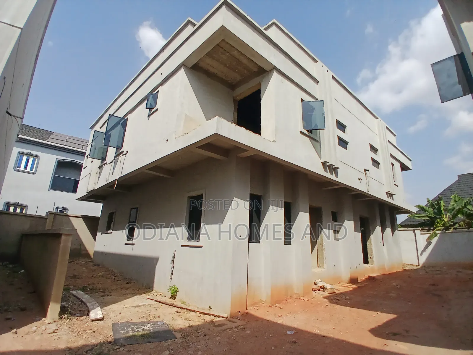 3bdrm Duplex in New Garage, Ibadan for sale