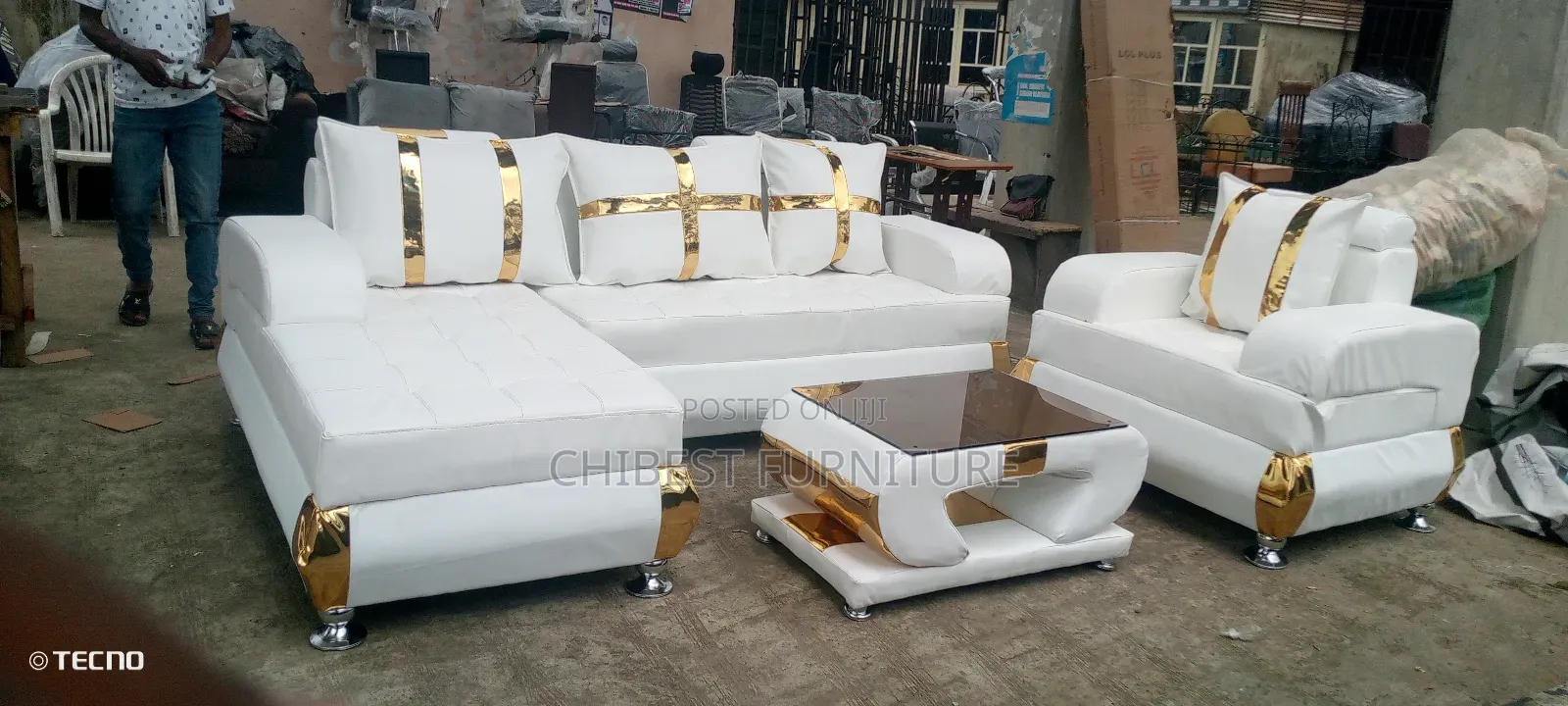 Standard Sofa Sets For Homes With Center Table