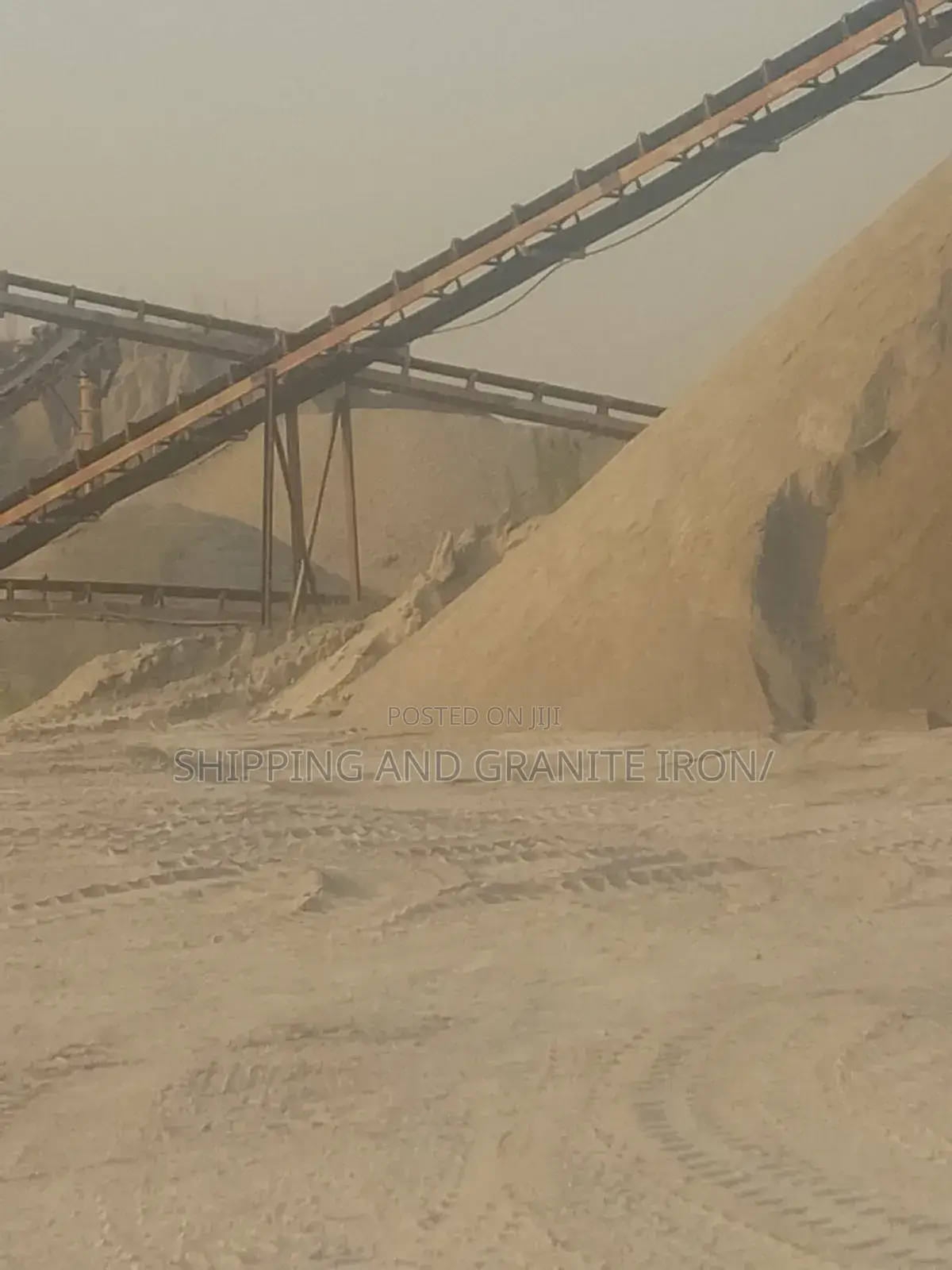Stone Dust, Stone Base, and Other Size of Material Is Available
