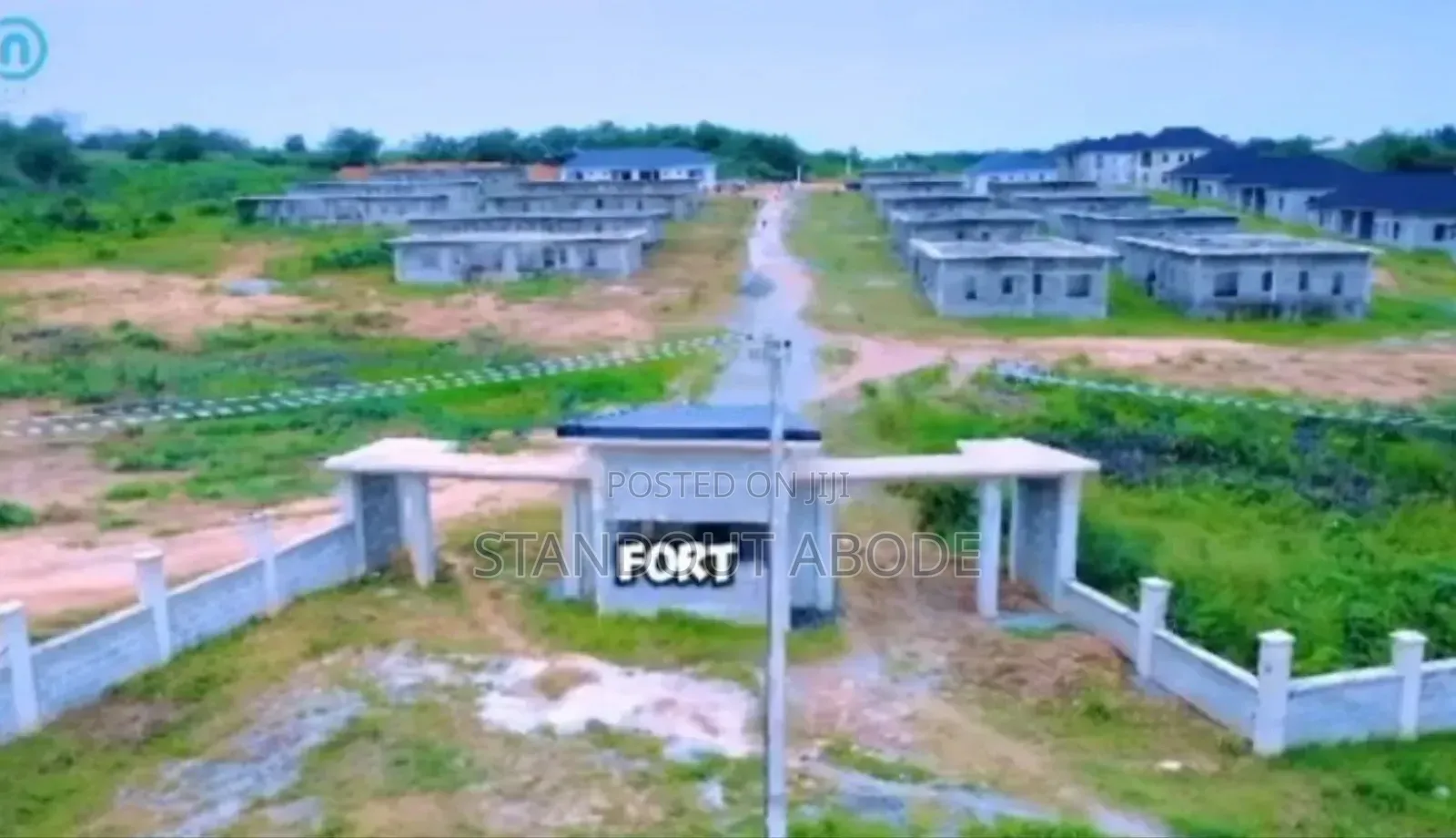 4bdrm Duplex in Fort Court Est, Apata for sale