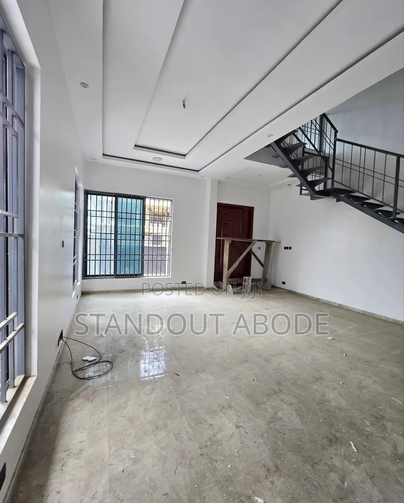 5bdrm Duplex in Inside An Estate, Ikate-Elegushi for sale