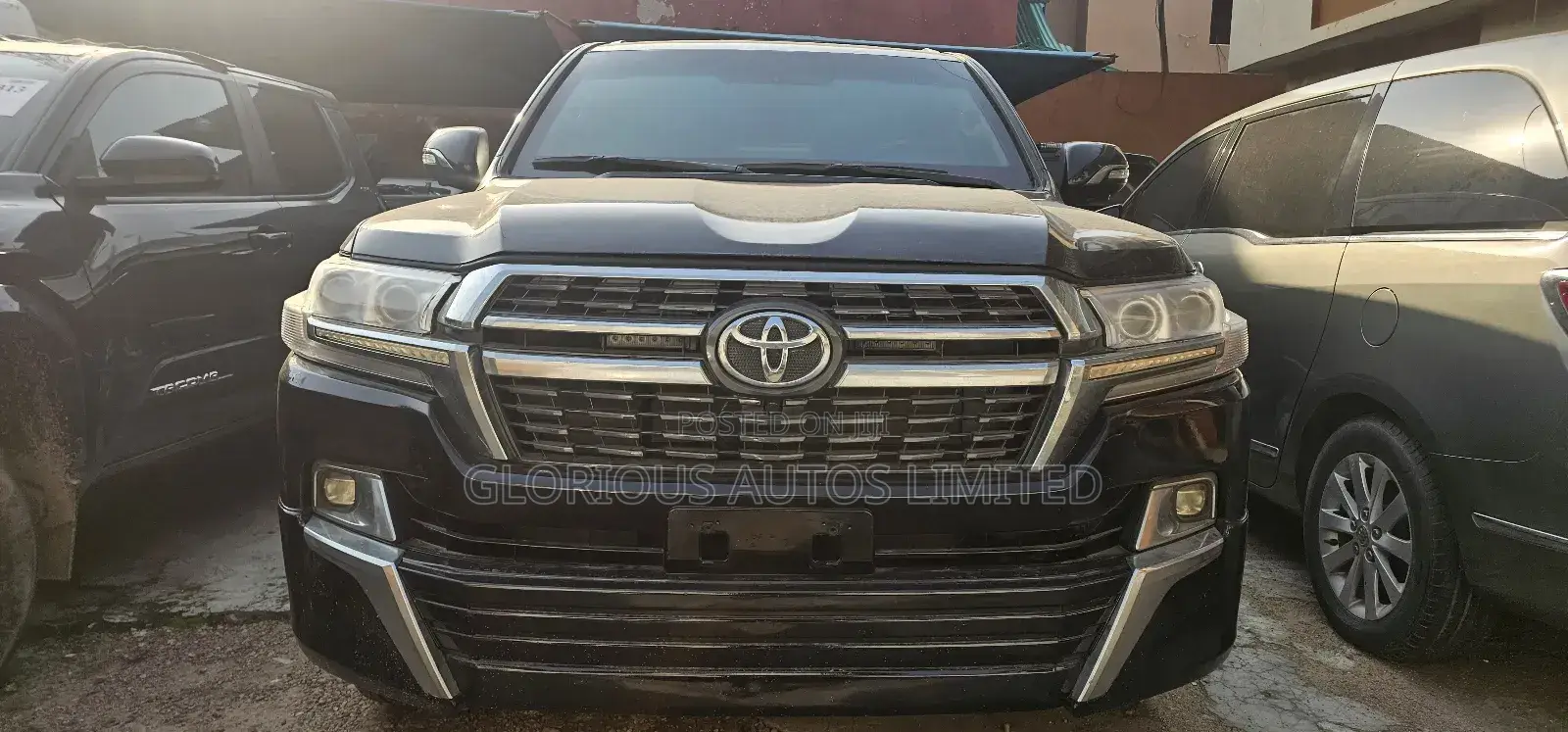 Toyota Land Cruiser 4.7 VX-R 2011 Black